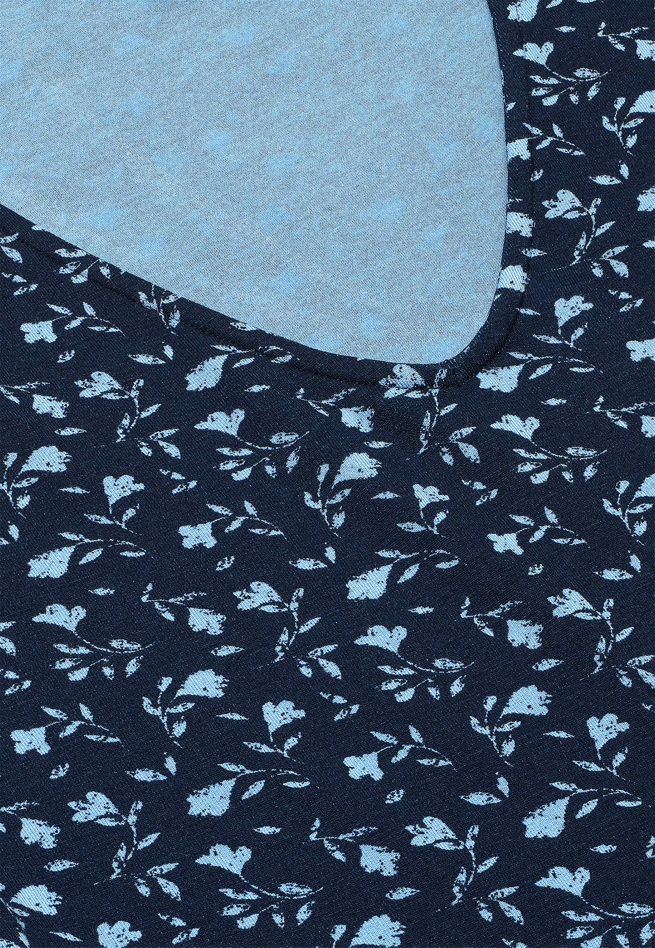 Jersey dress with a flower pattern and pockets