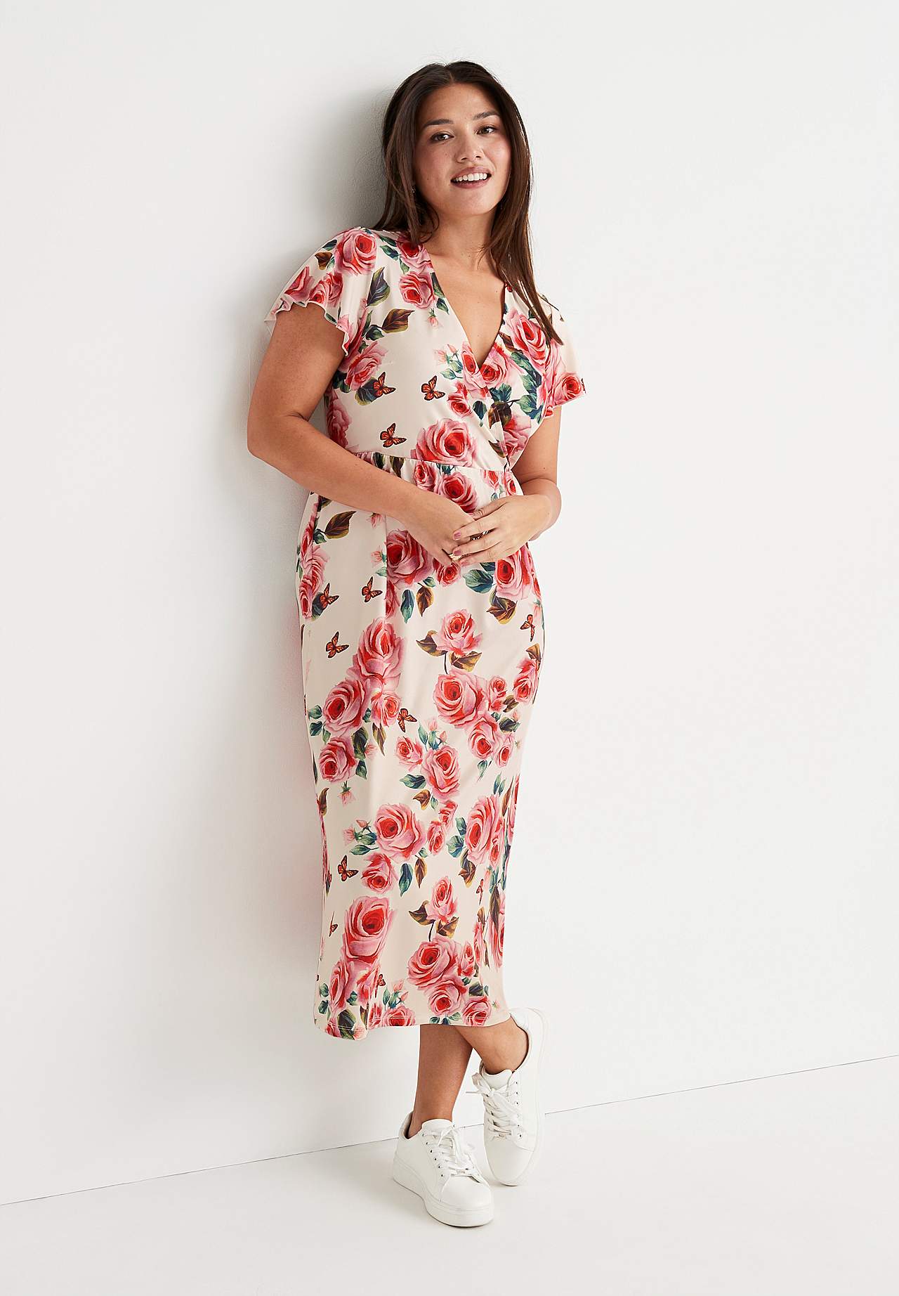 Patterned maxi dress with cutted seam at the waist