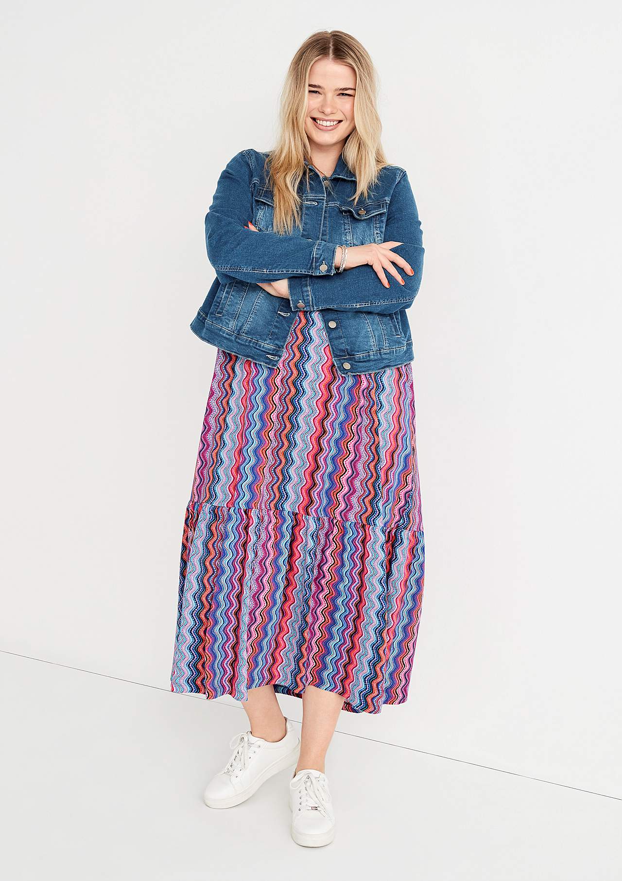 Patterned jersey dress with frill