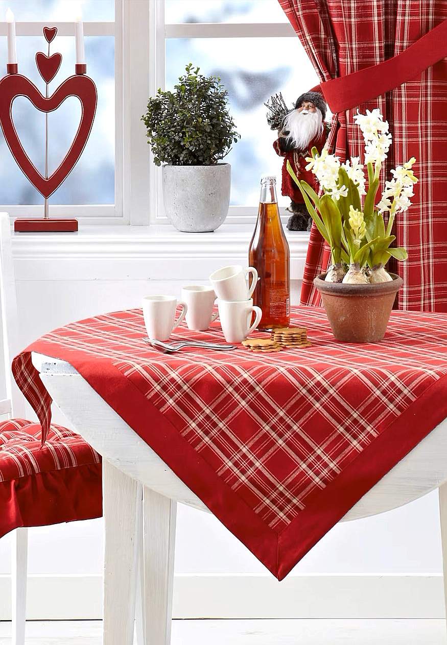 Table cloth X-mas check