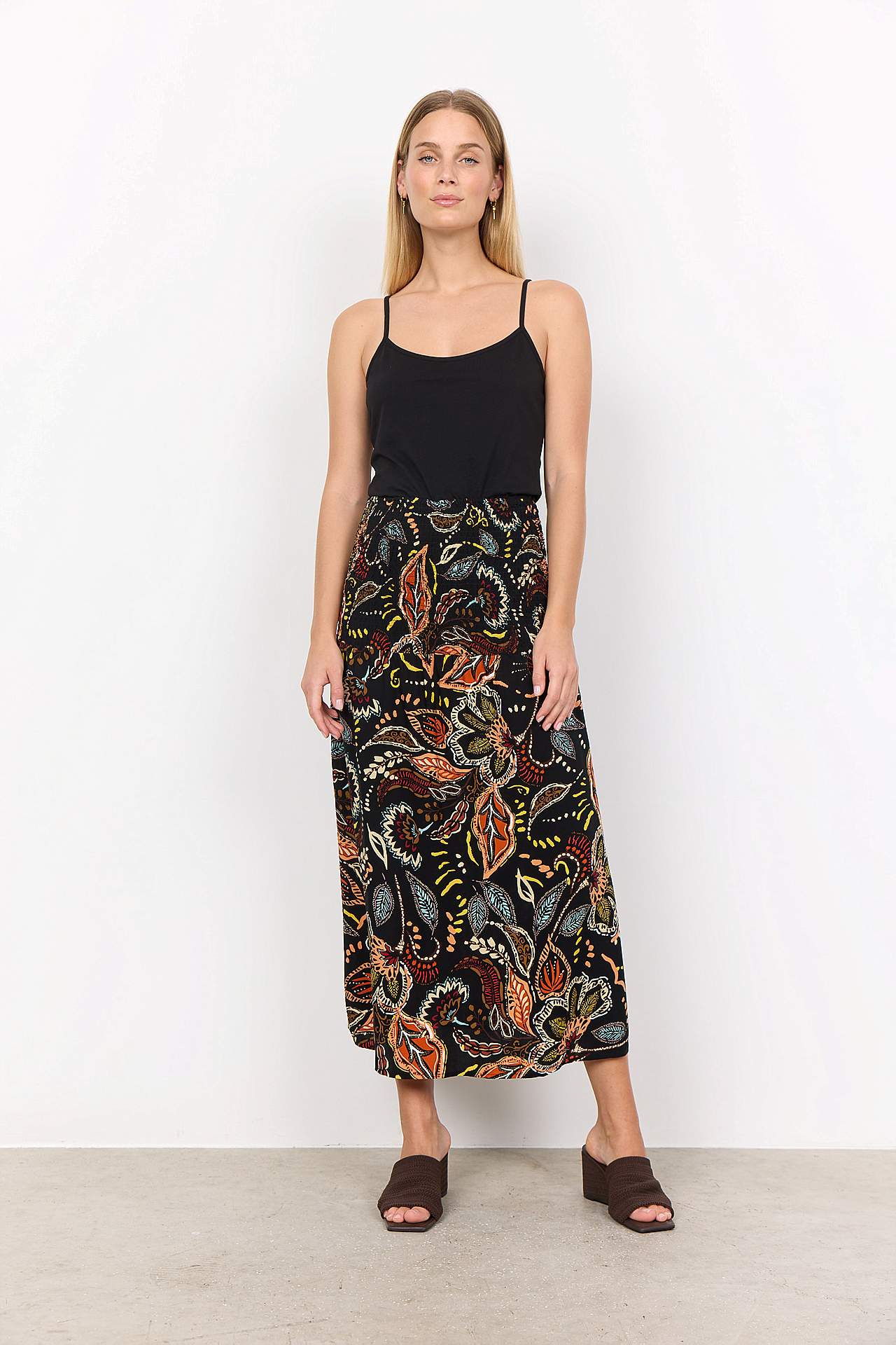 Hihaton mekko EcoVero™-viskoosista