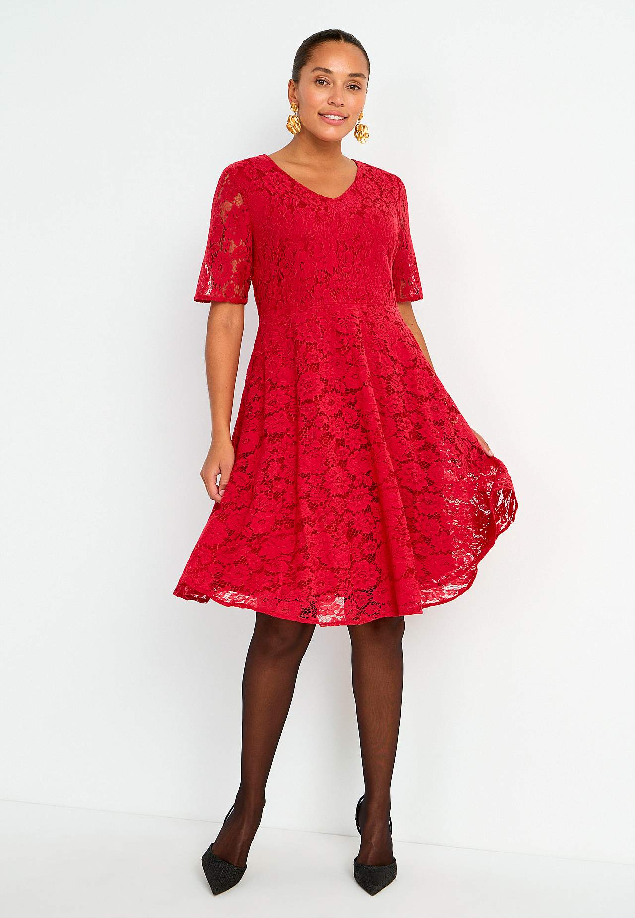 Lace dress