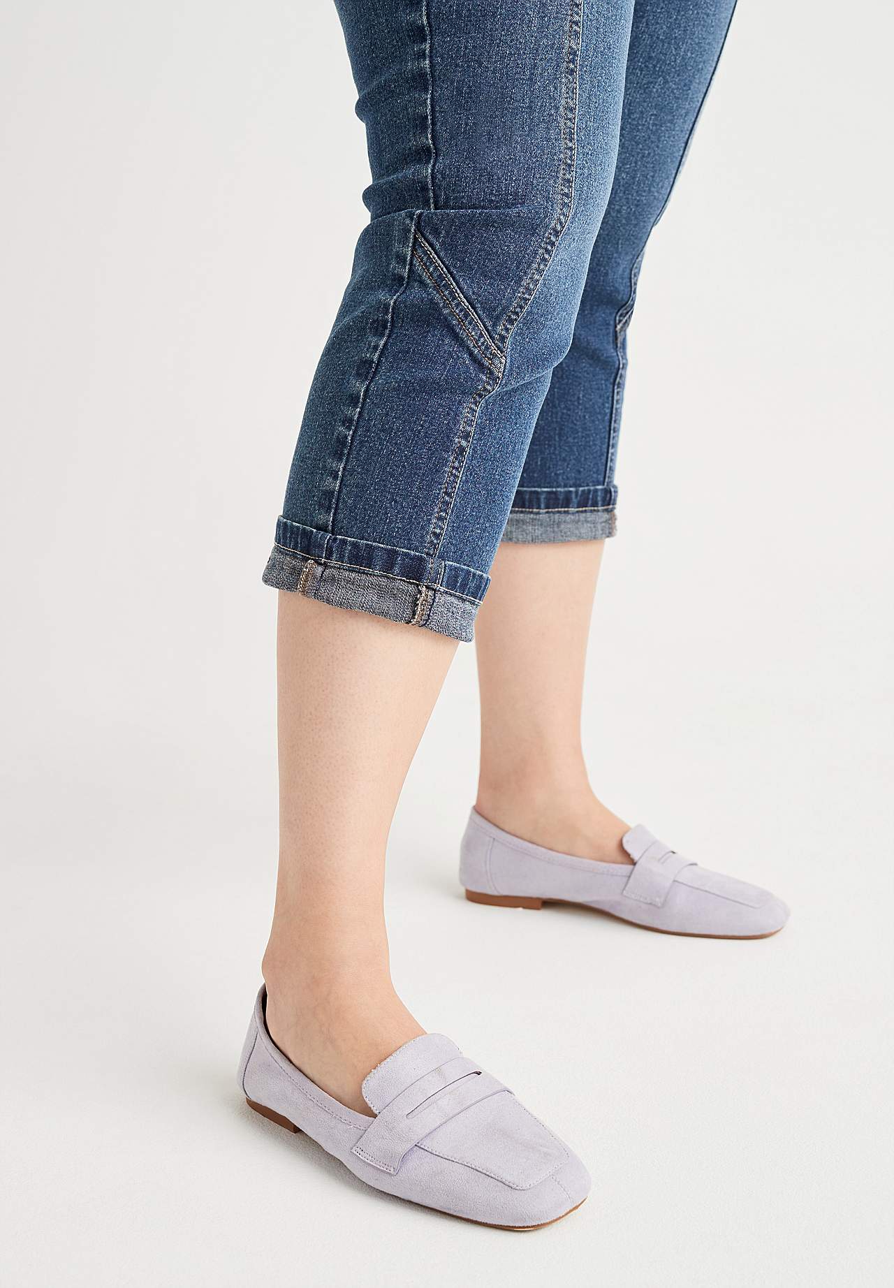 Crop jeans with five-pocket design