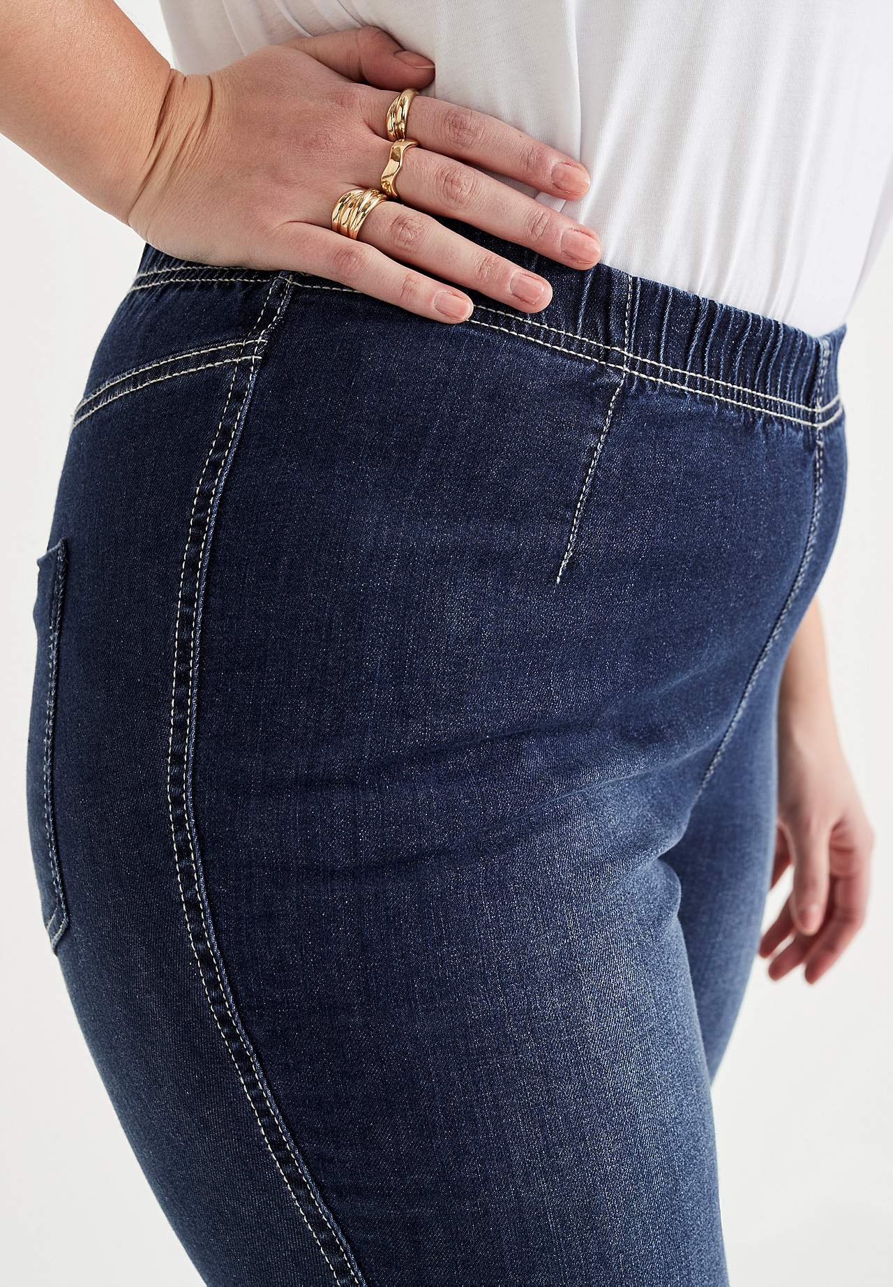 Comfortable capri trousers Caroline