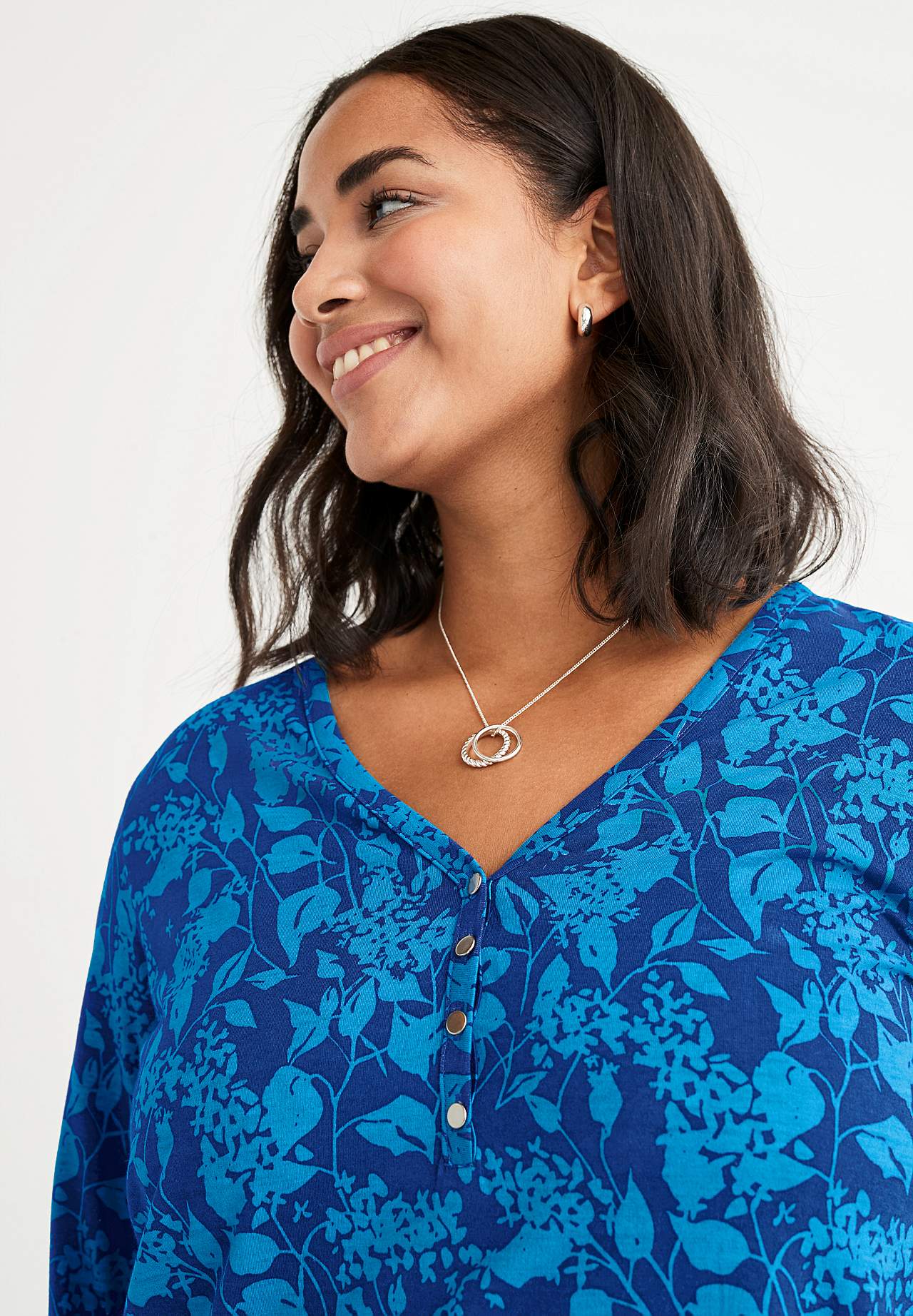 Jersey tuniq with v neckline