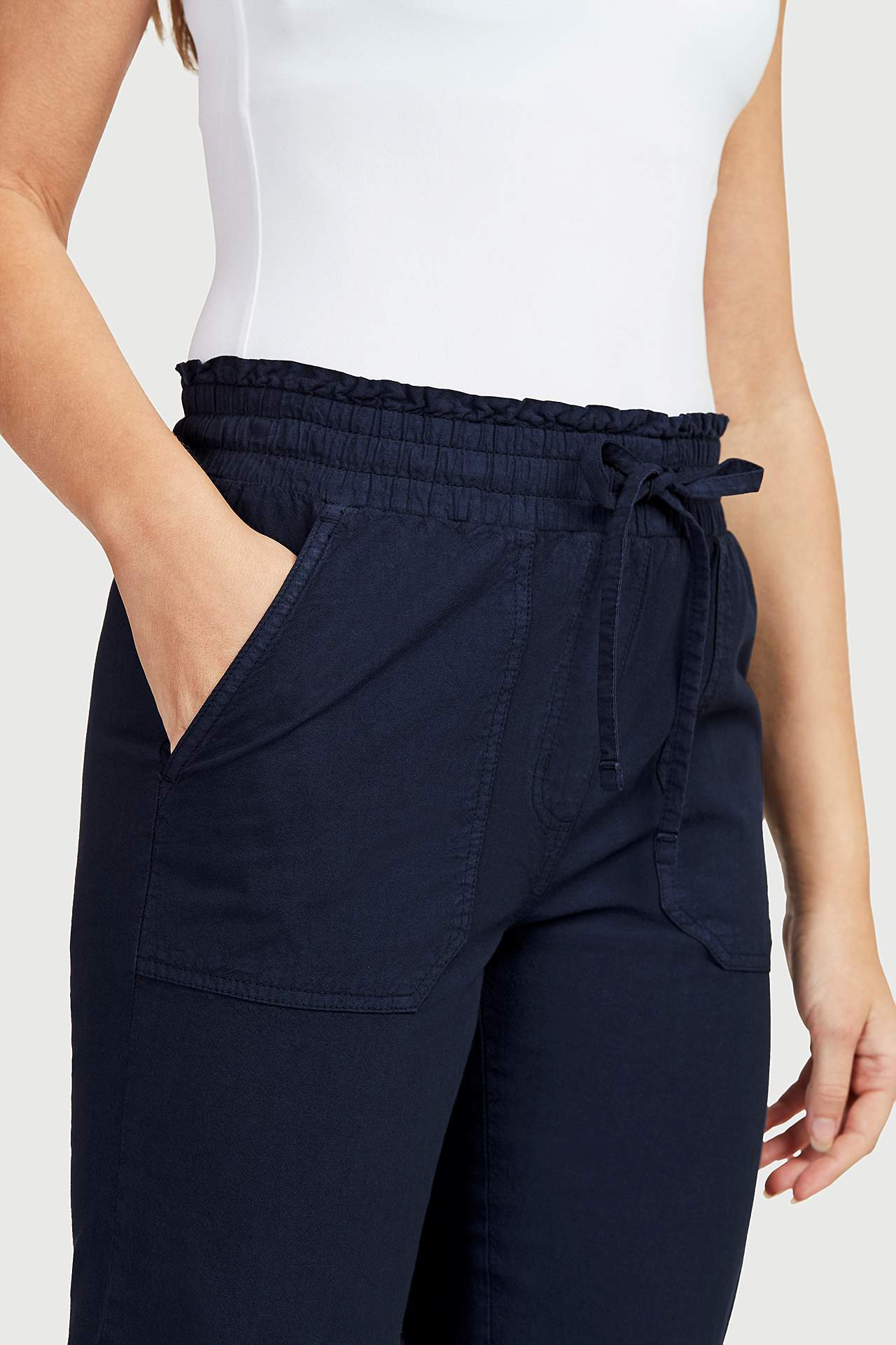 Capri trousers in washed cotton Jade