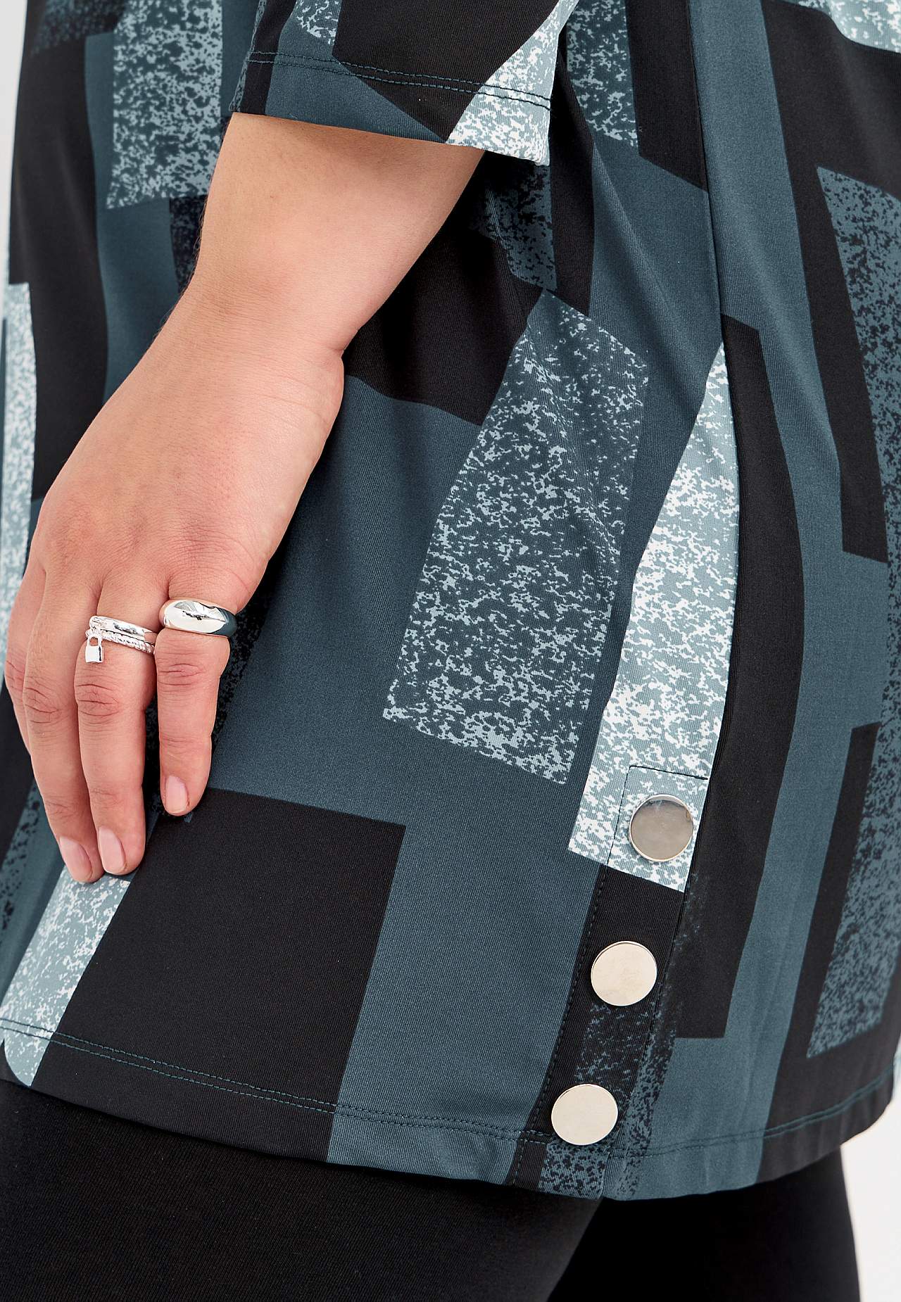 Stylish tricot tunic