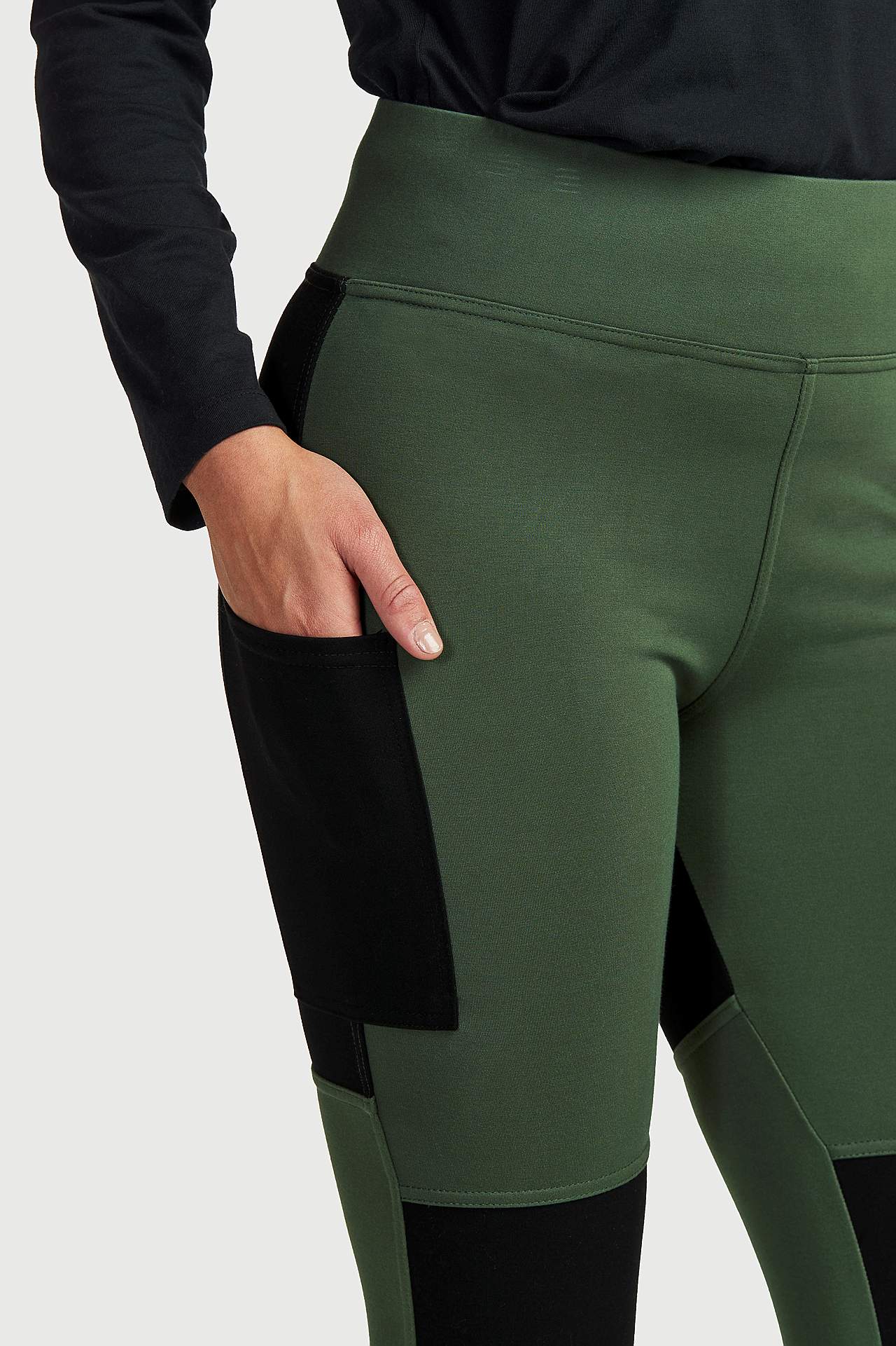 Leggings with side pockets