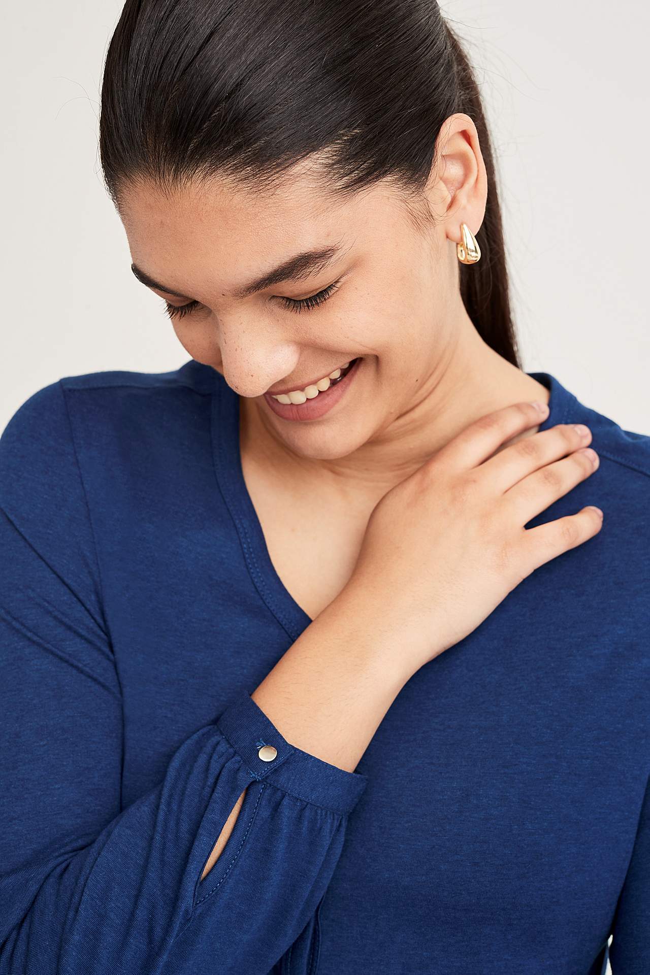 Jersey tuniq with v-neck cut