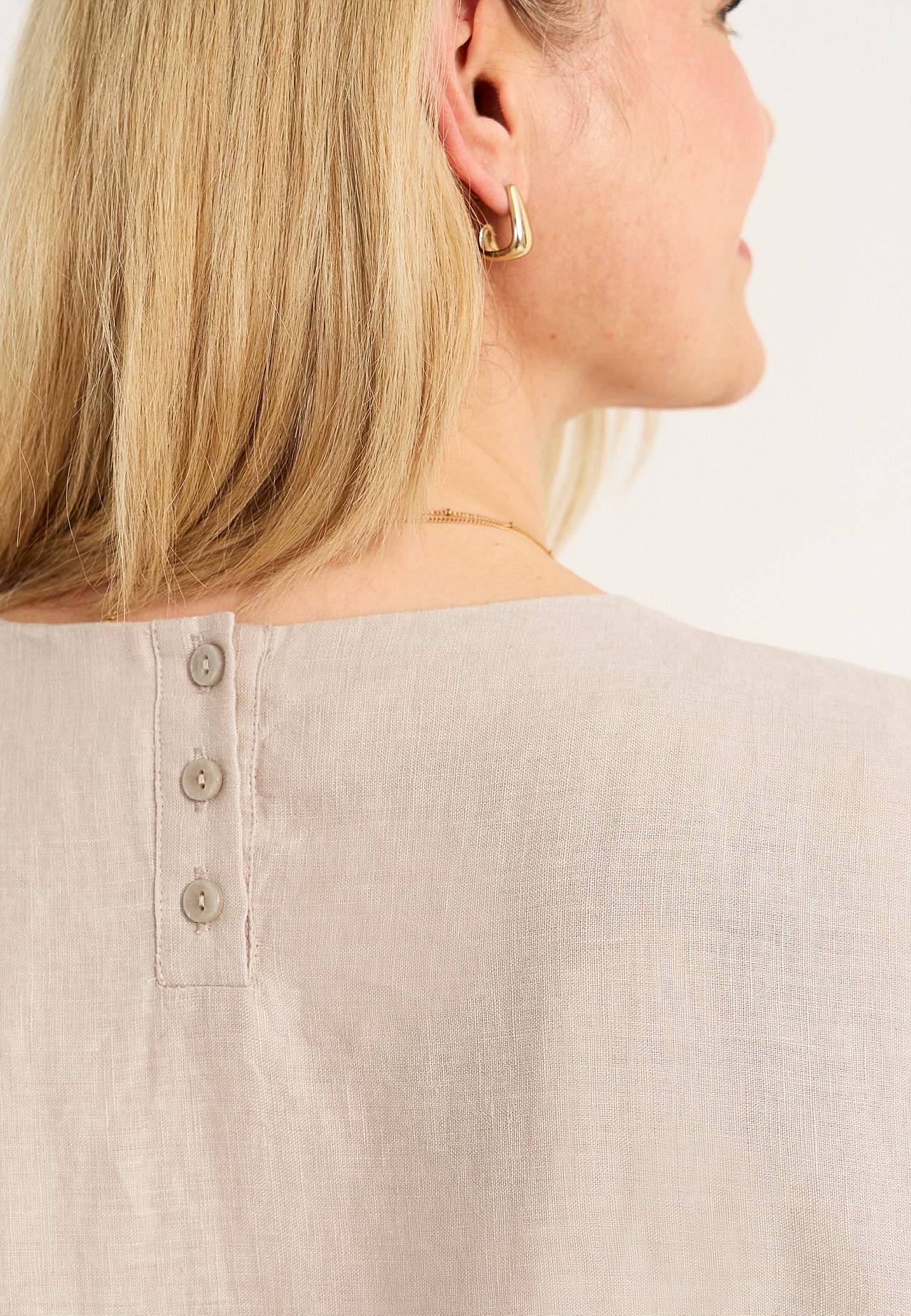 Linen Premium dress with short sleeve