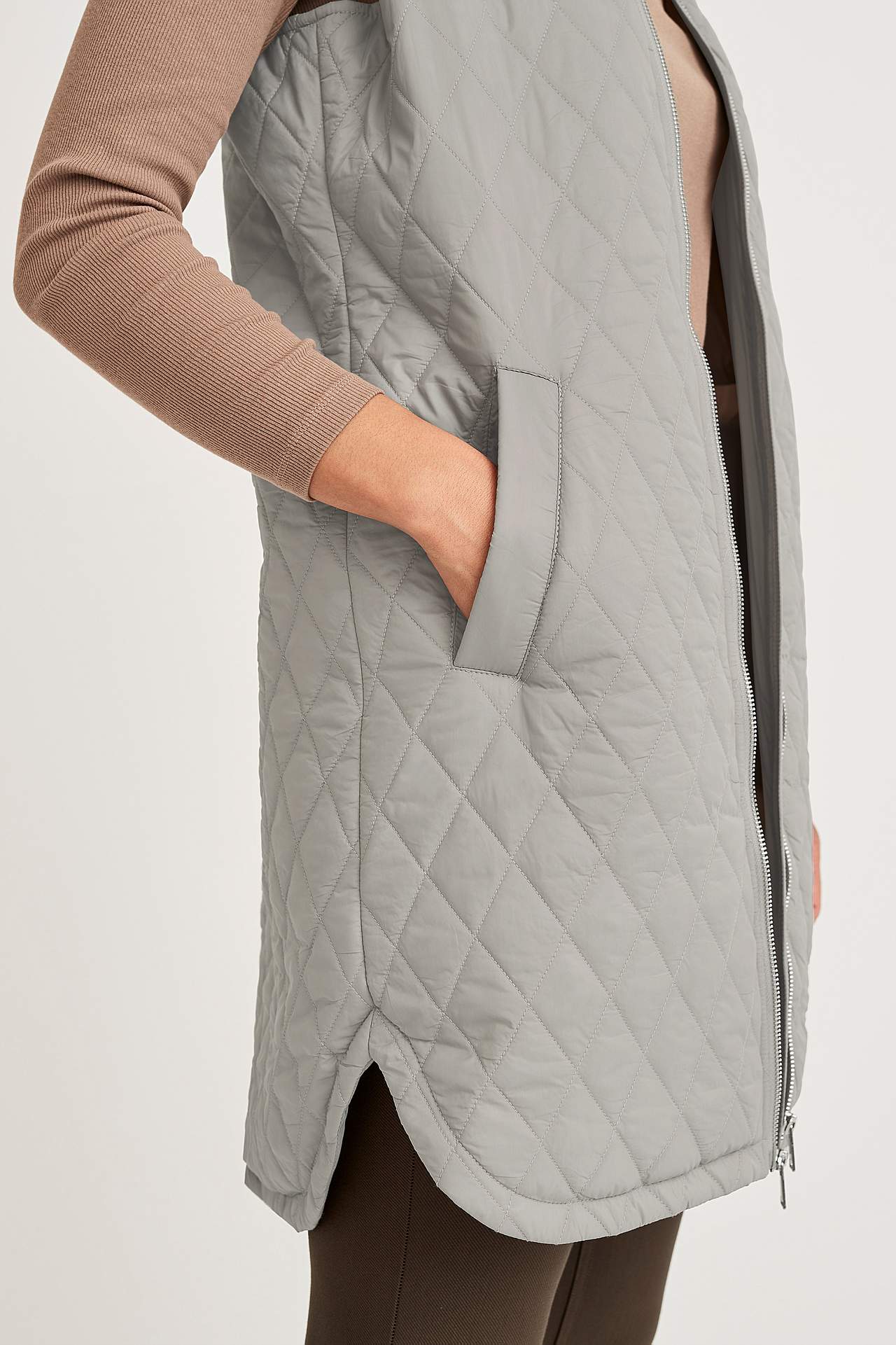 Quilted, long waistcoat Lena