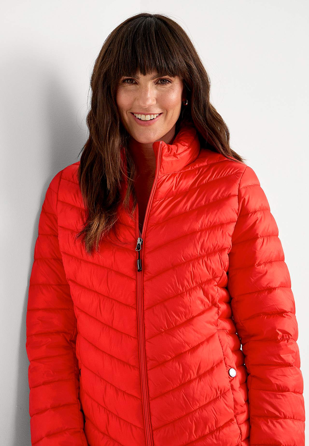 Practical, stylish lightweight jacket