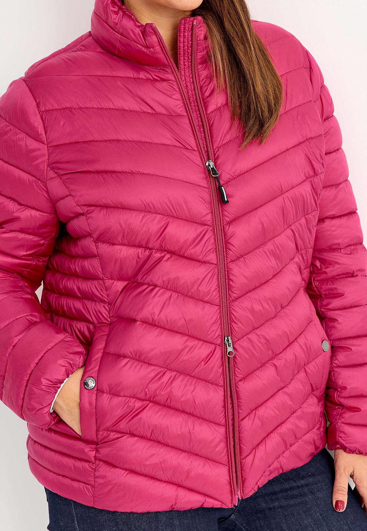 Practical, stylish lightweight jacket