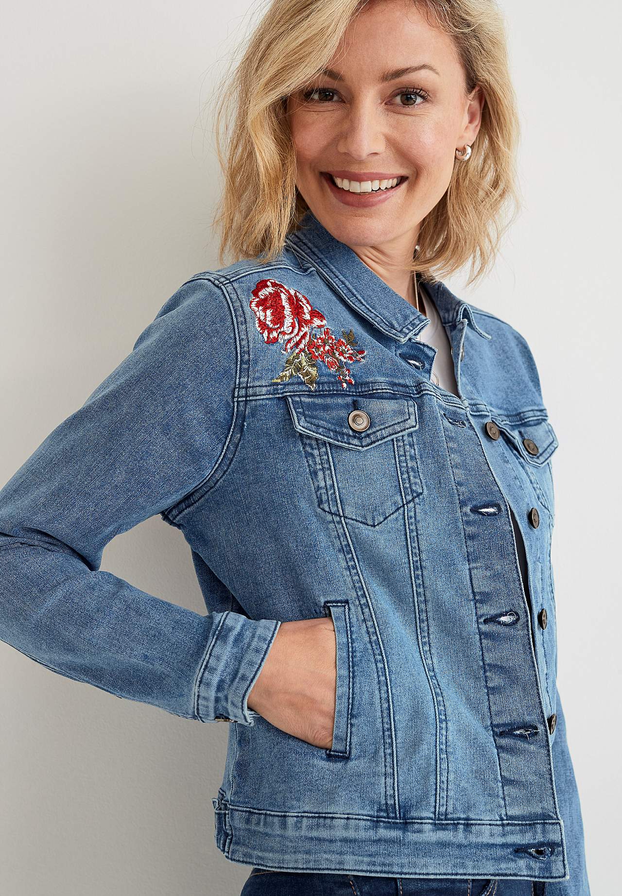Denim jacket with embroidery