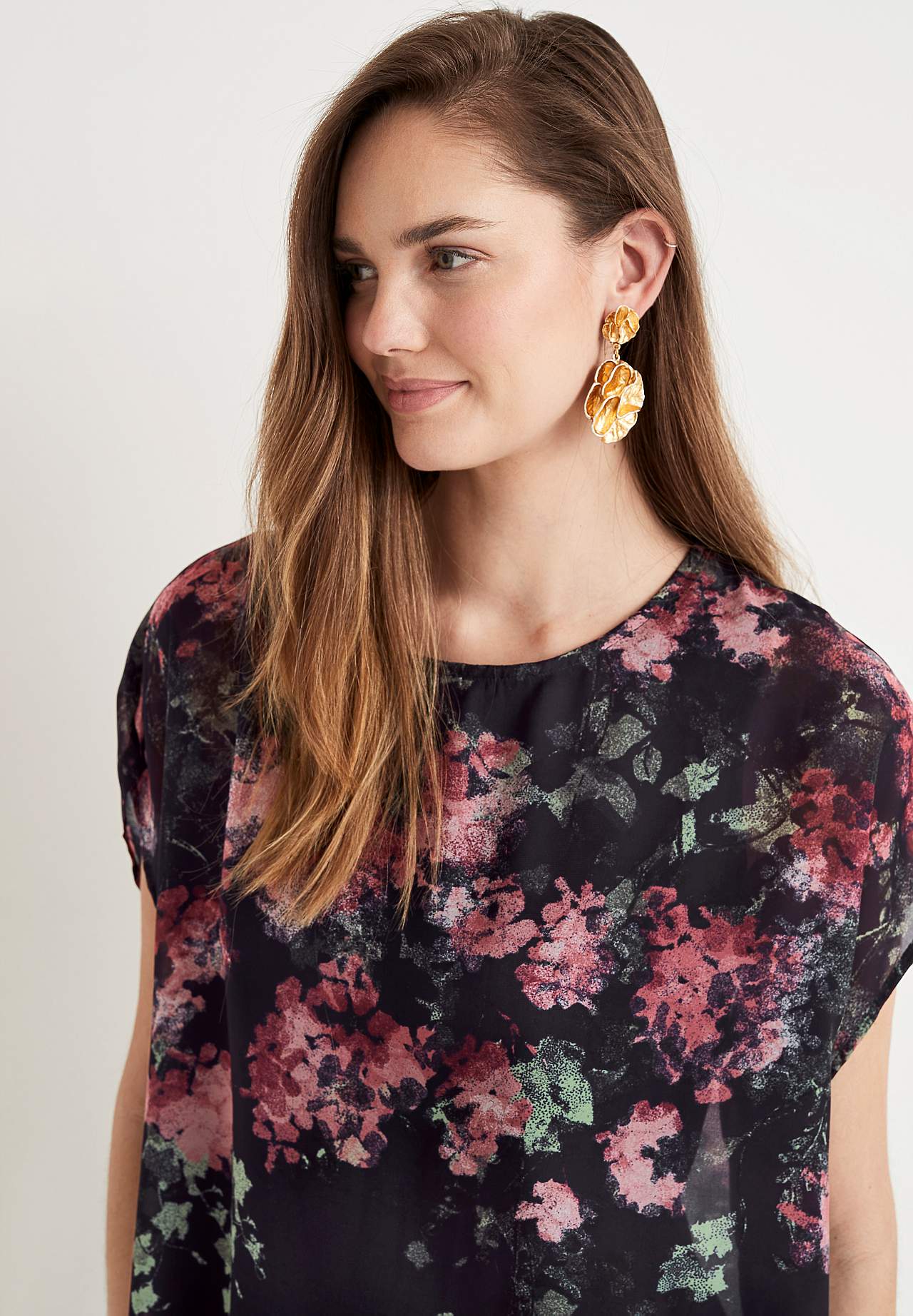 Sleeveless party dress