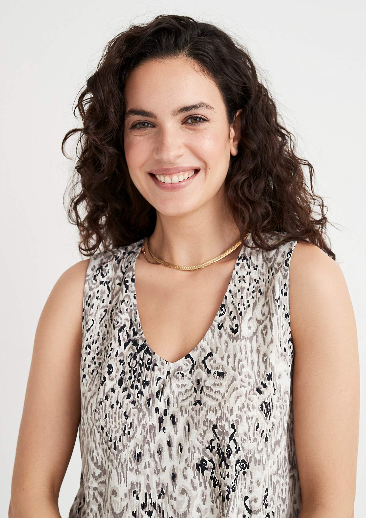 Sleeveless jersey tops with two different lengths 2-pack