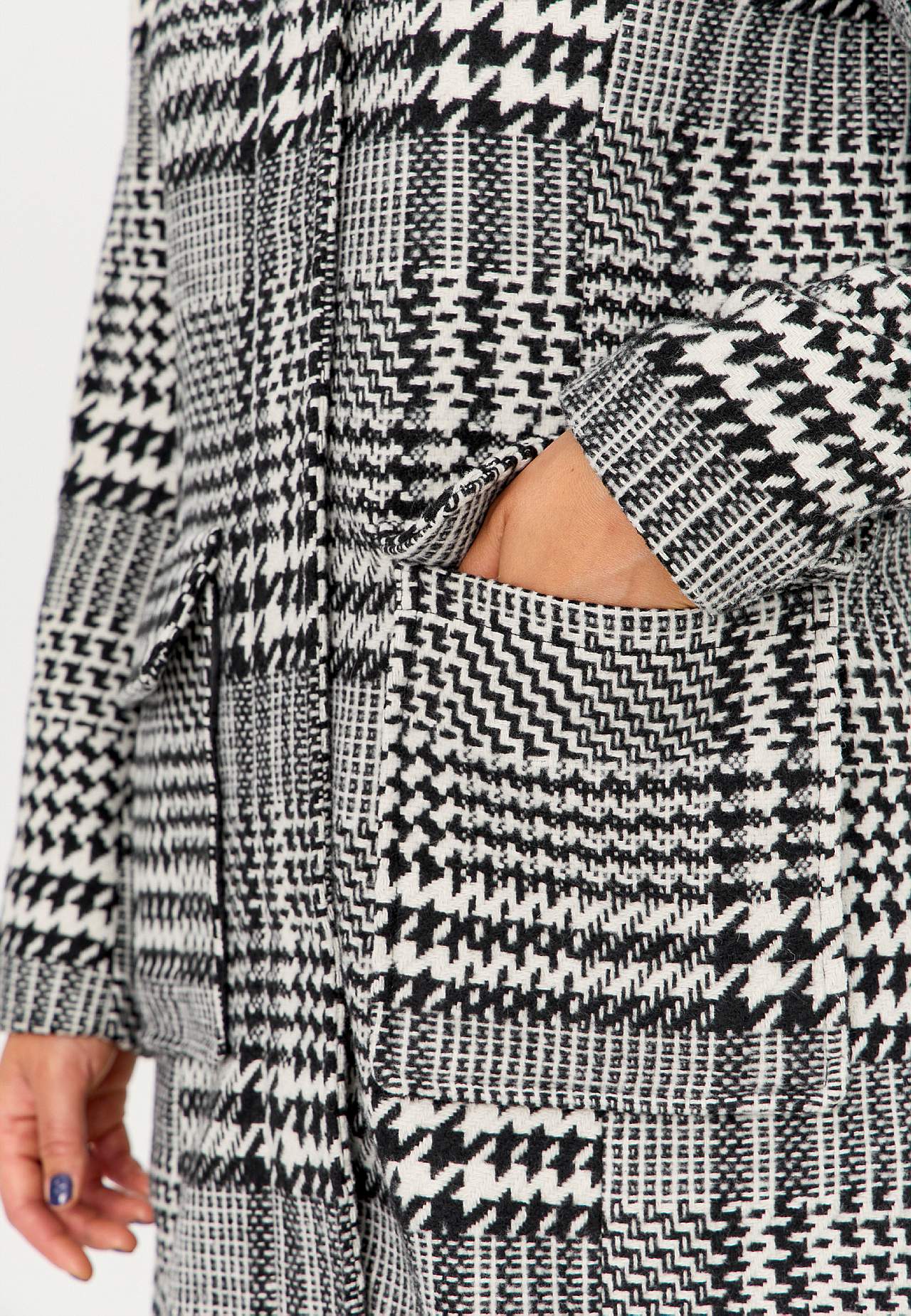 Patterned coat