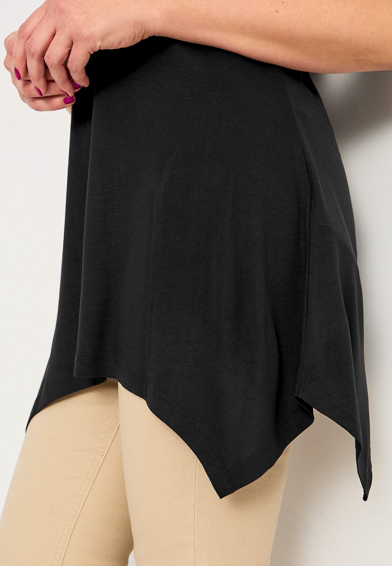 Asymmetric jersey tuniq