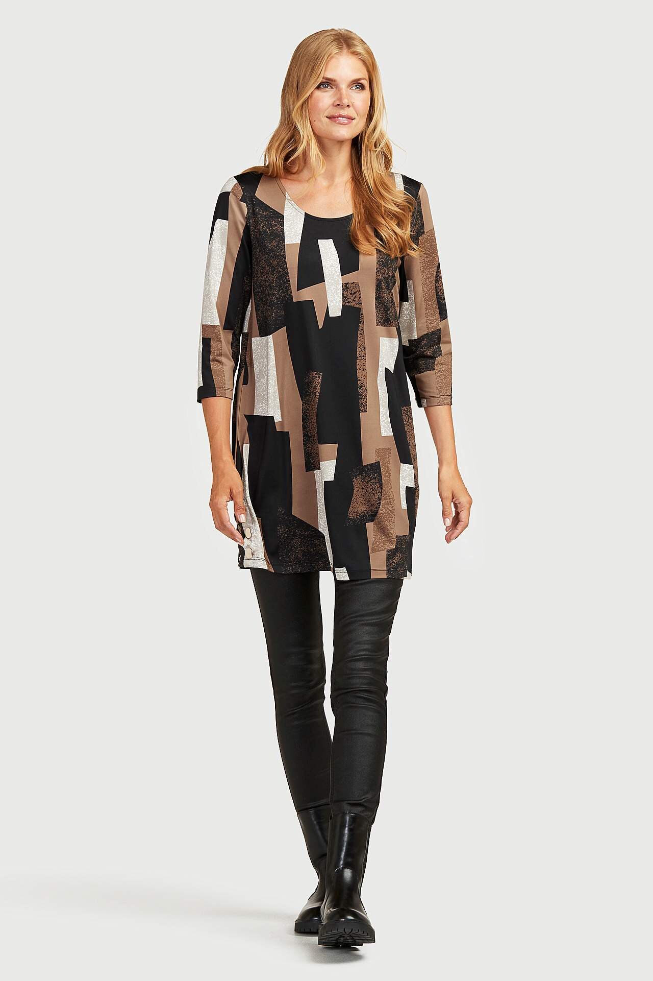 Stylish tricot tunic