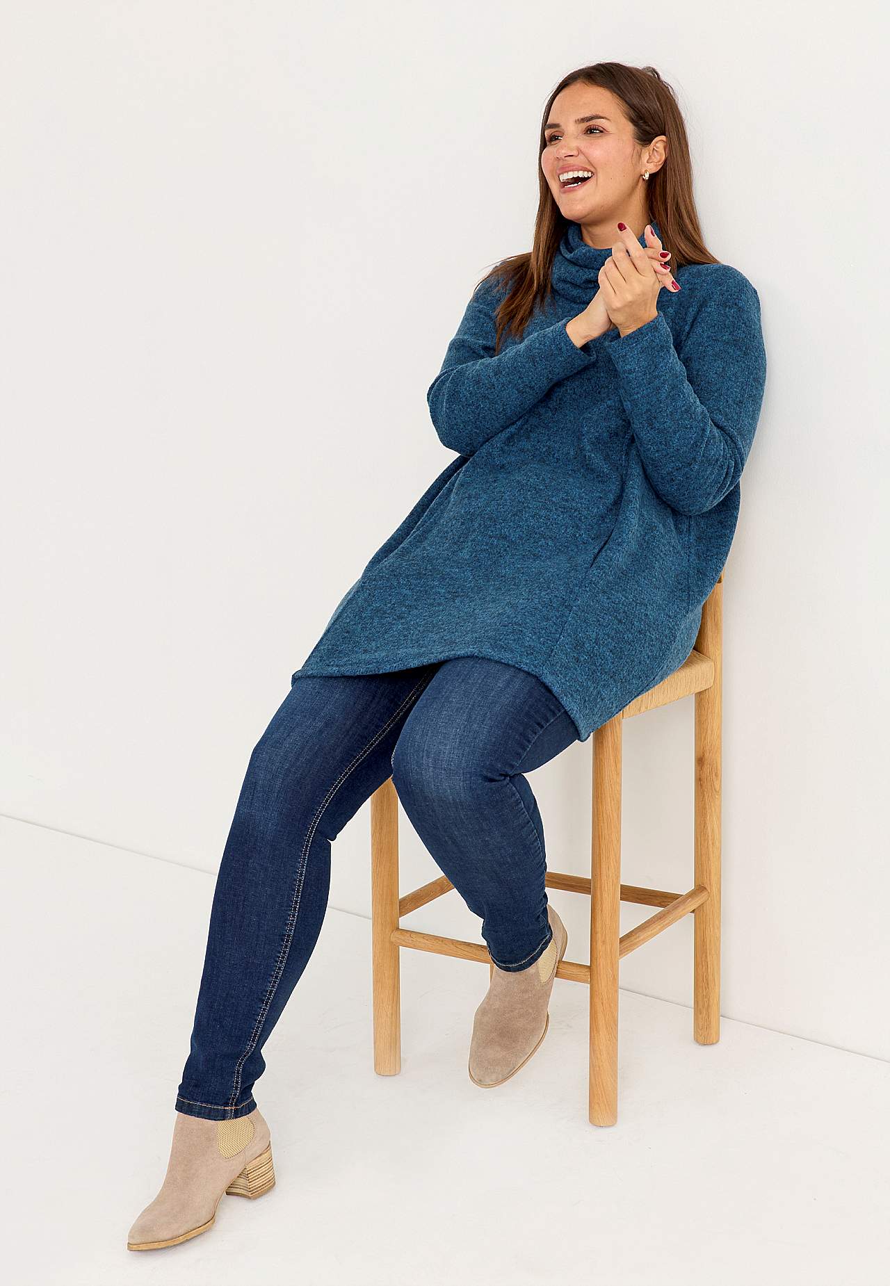 Super soft tunic with pockets