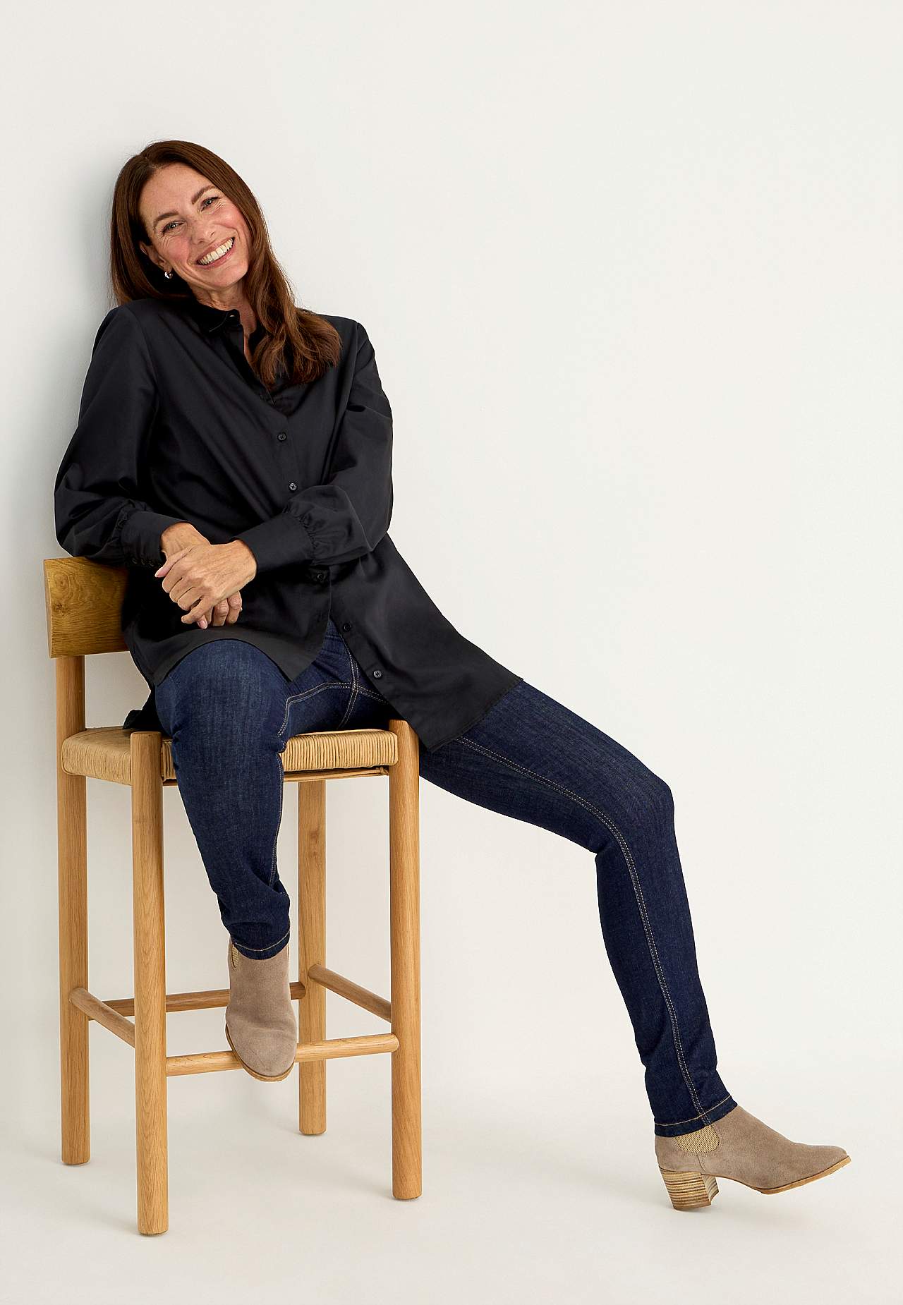 Long shirt in cotton satin