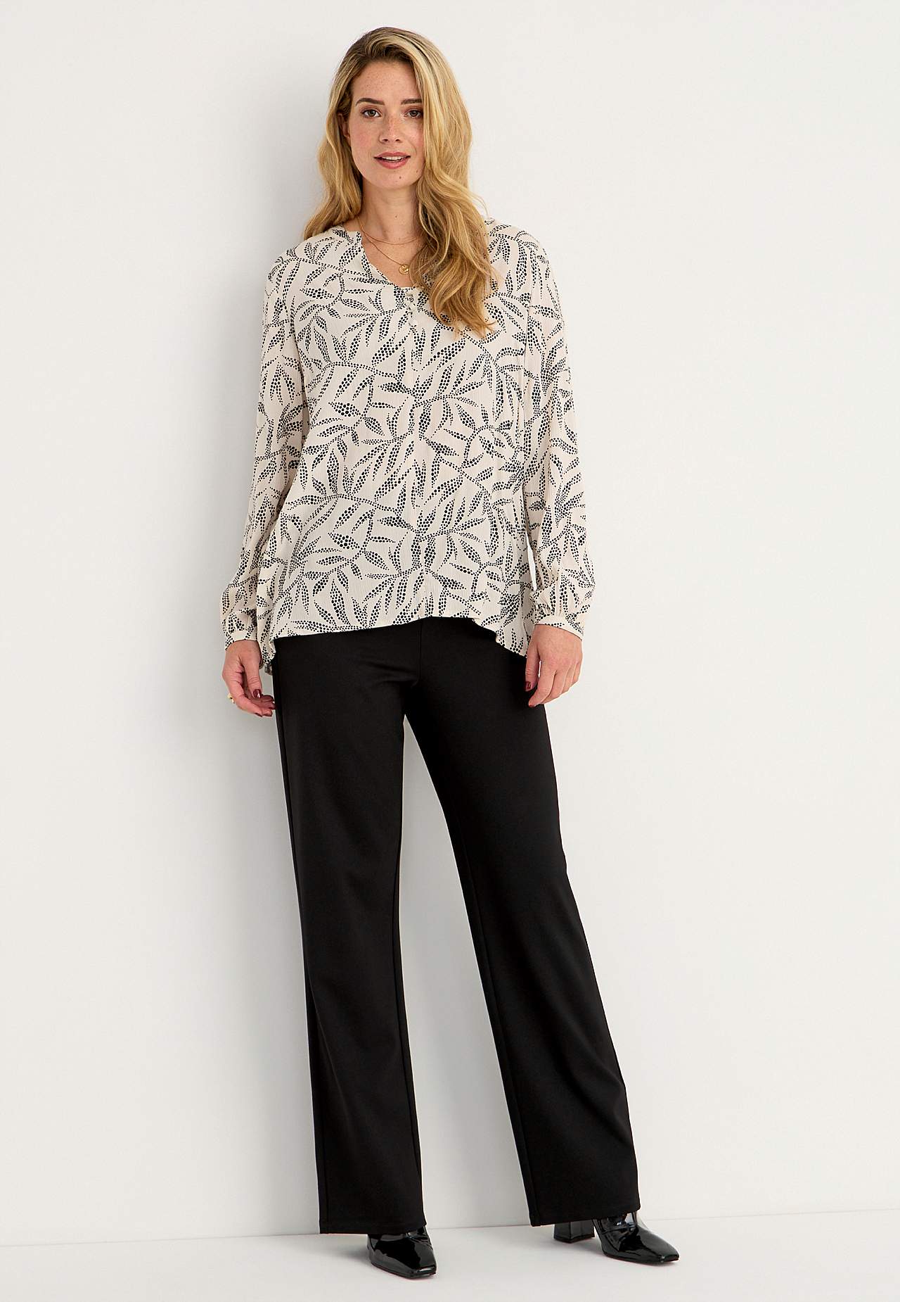 Wide leg knit trousers Elsie