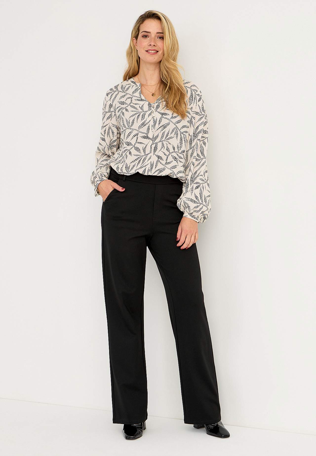 Wide leg knit trousers Elsie