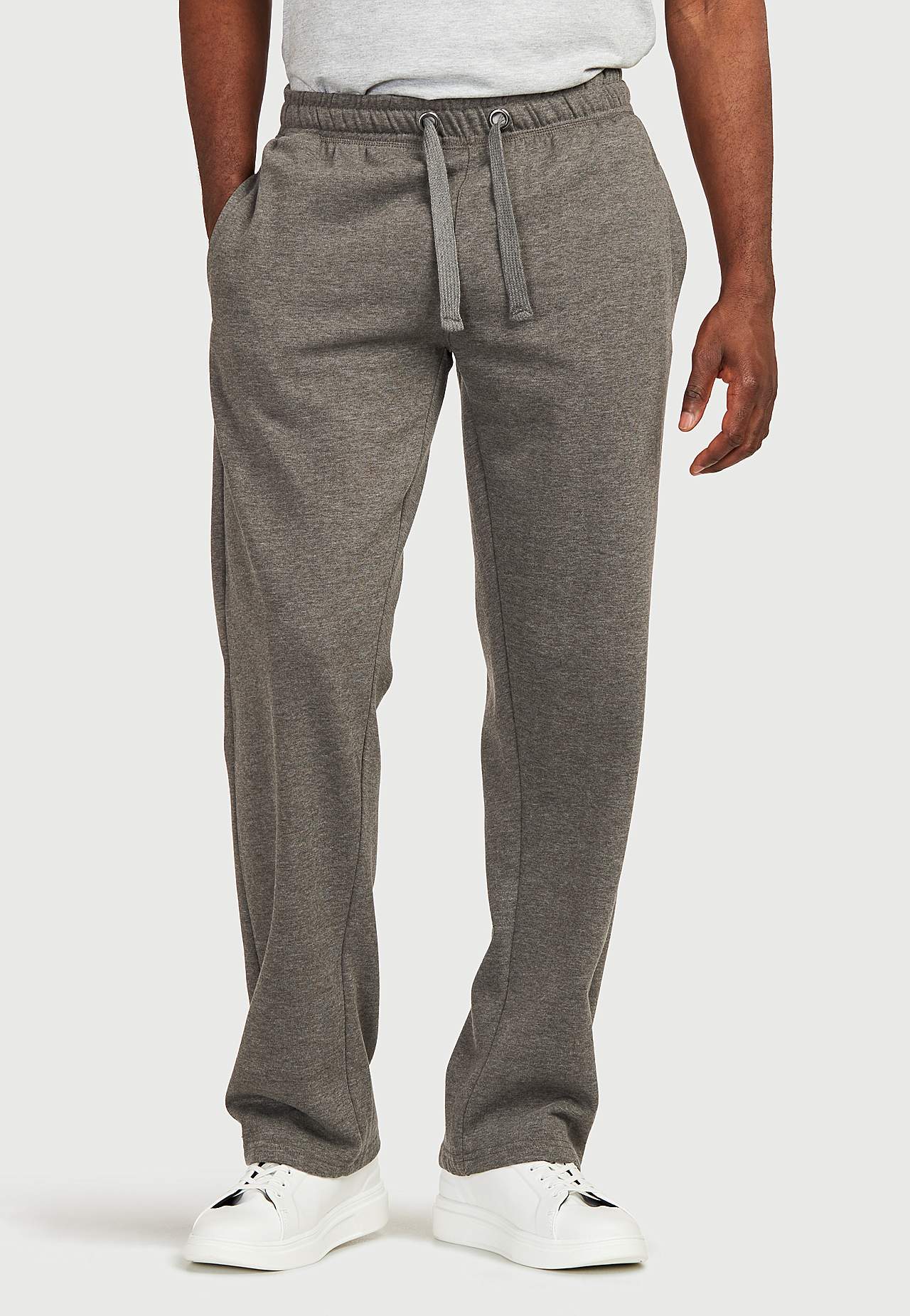 Sweatshirt pants with casual fit