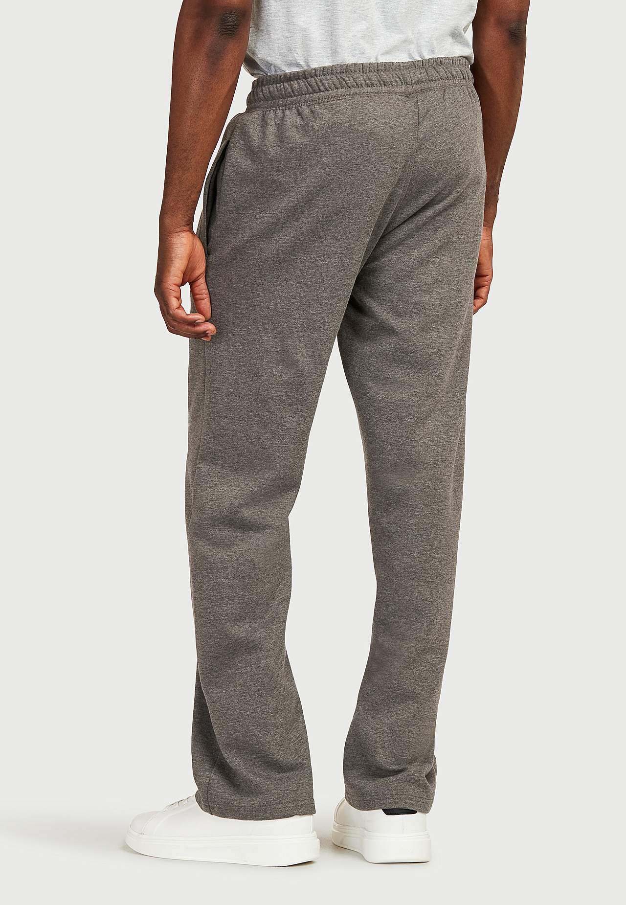 Sweatshirt pants with casual fit