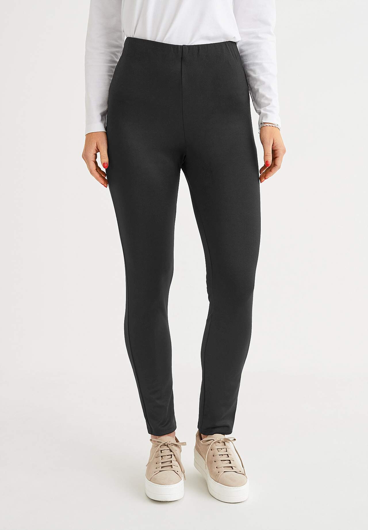 Jazz pants with slim leg