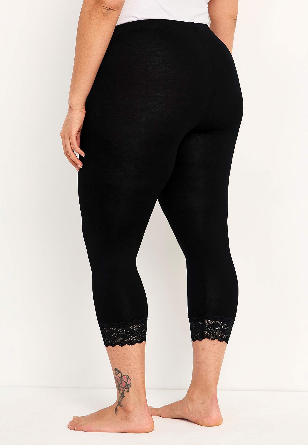 Capri leggings with lace susanne