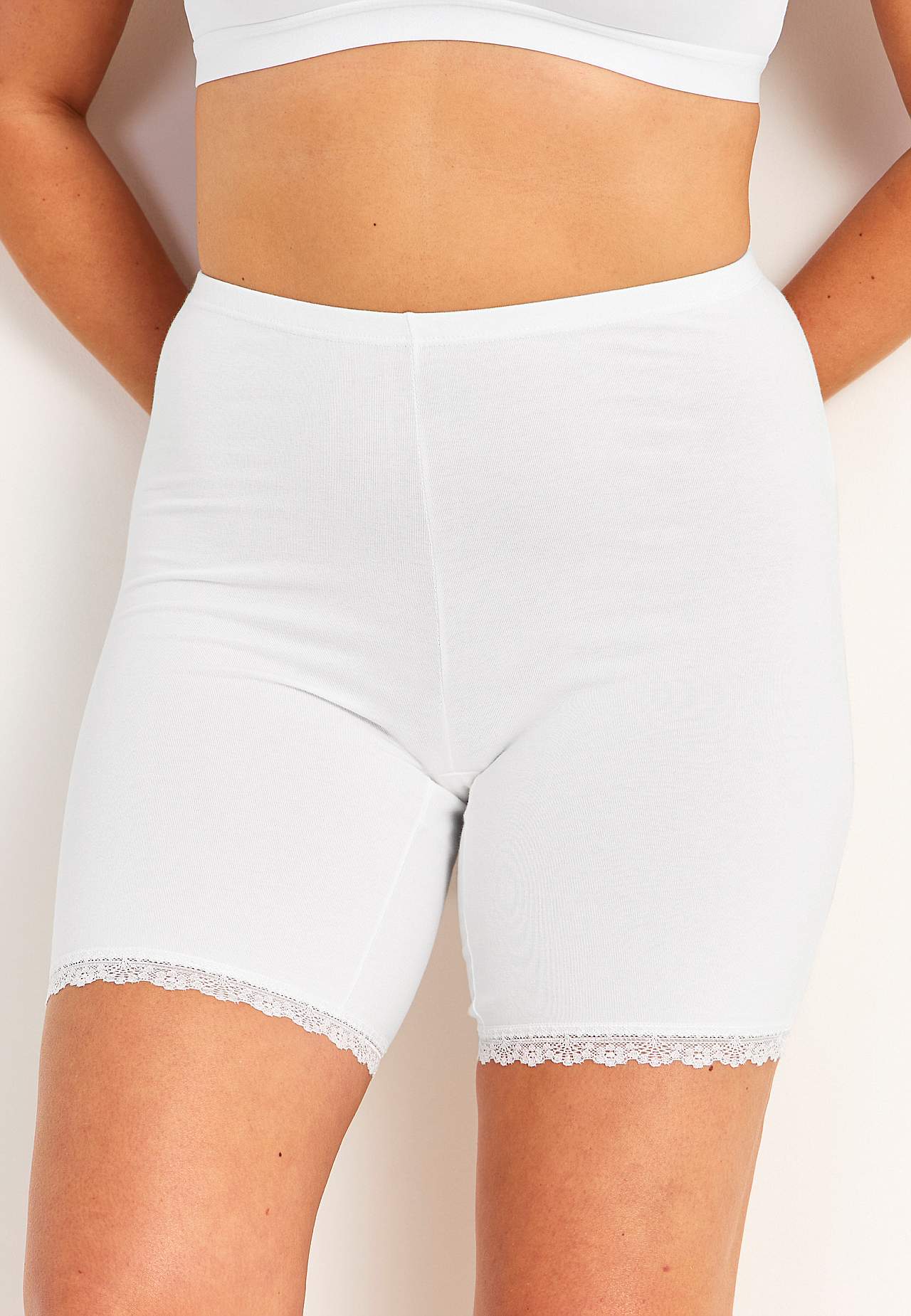 Cotton panties with longer leg 3-pack