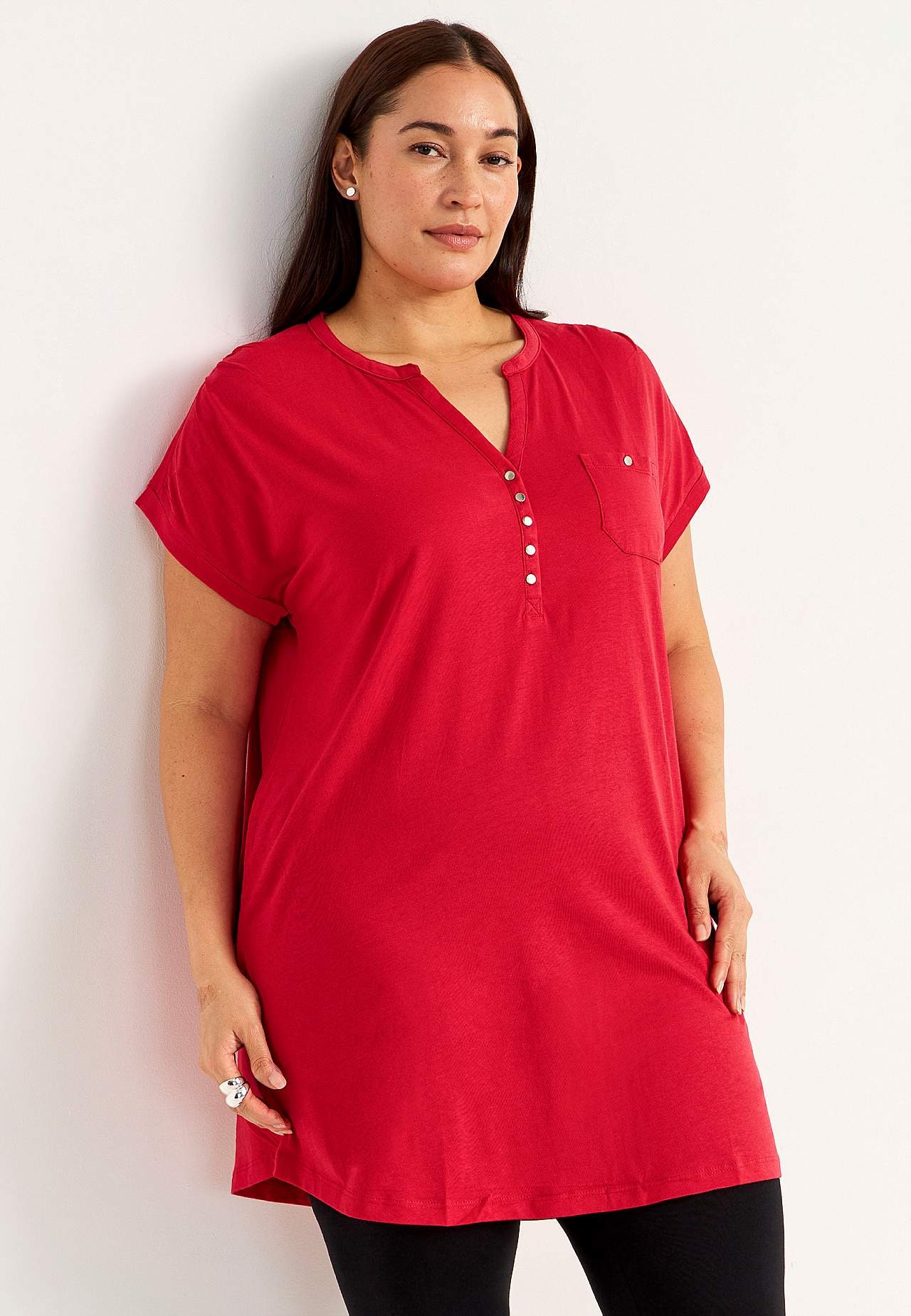 Jersey tuniq with metallic buttons