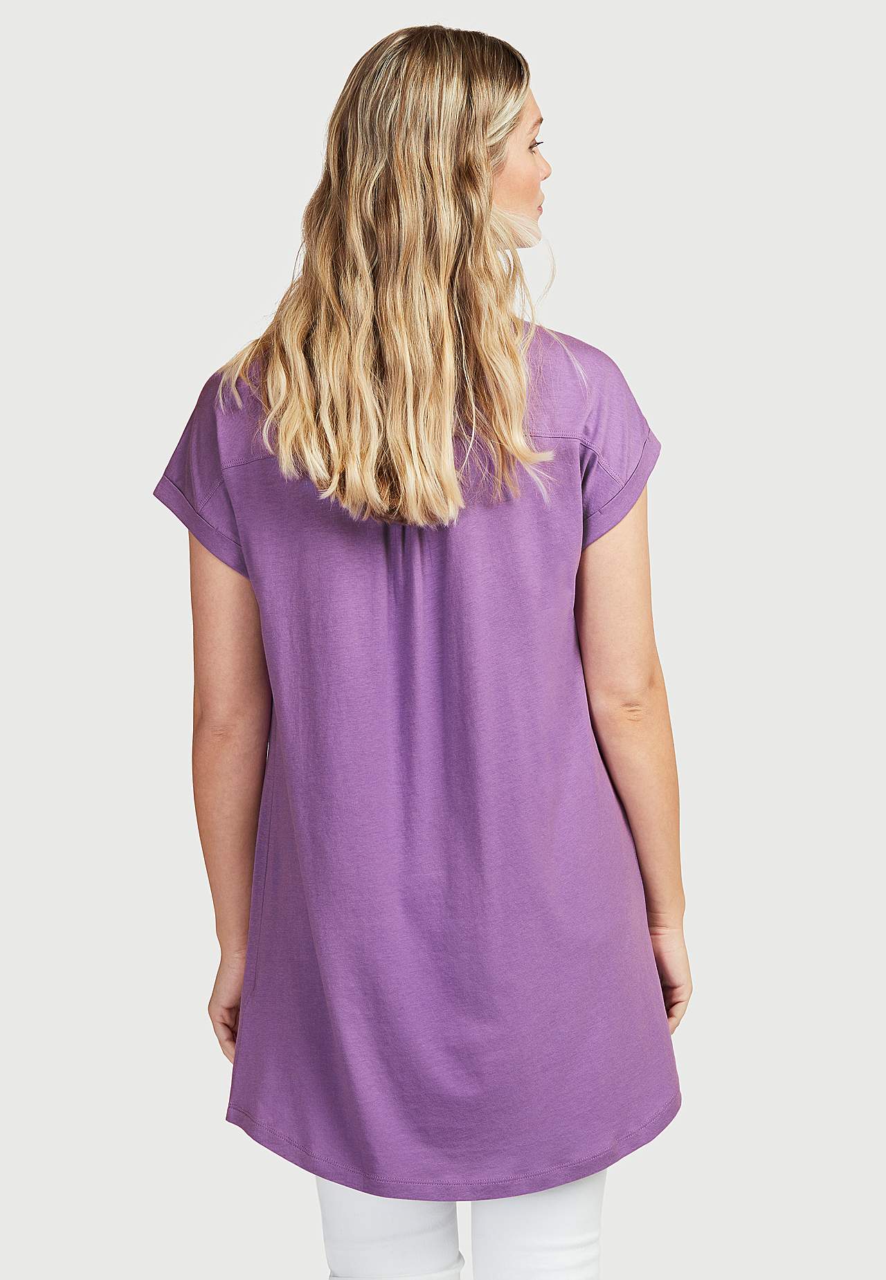 Jersey tuniq with metallic buttons