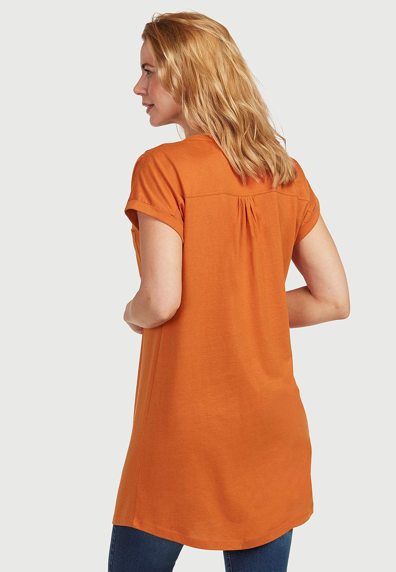 Jersey tuniq with metallic buttons