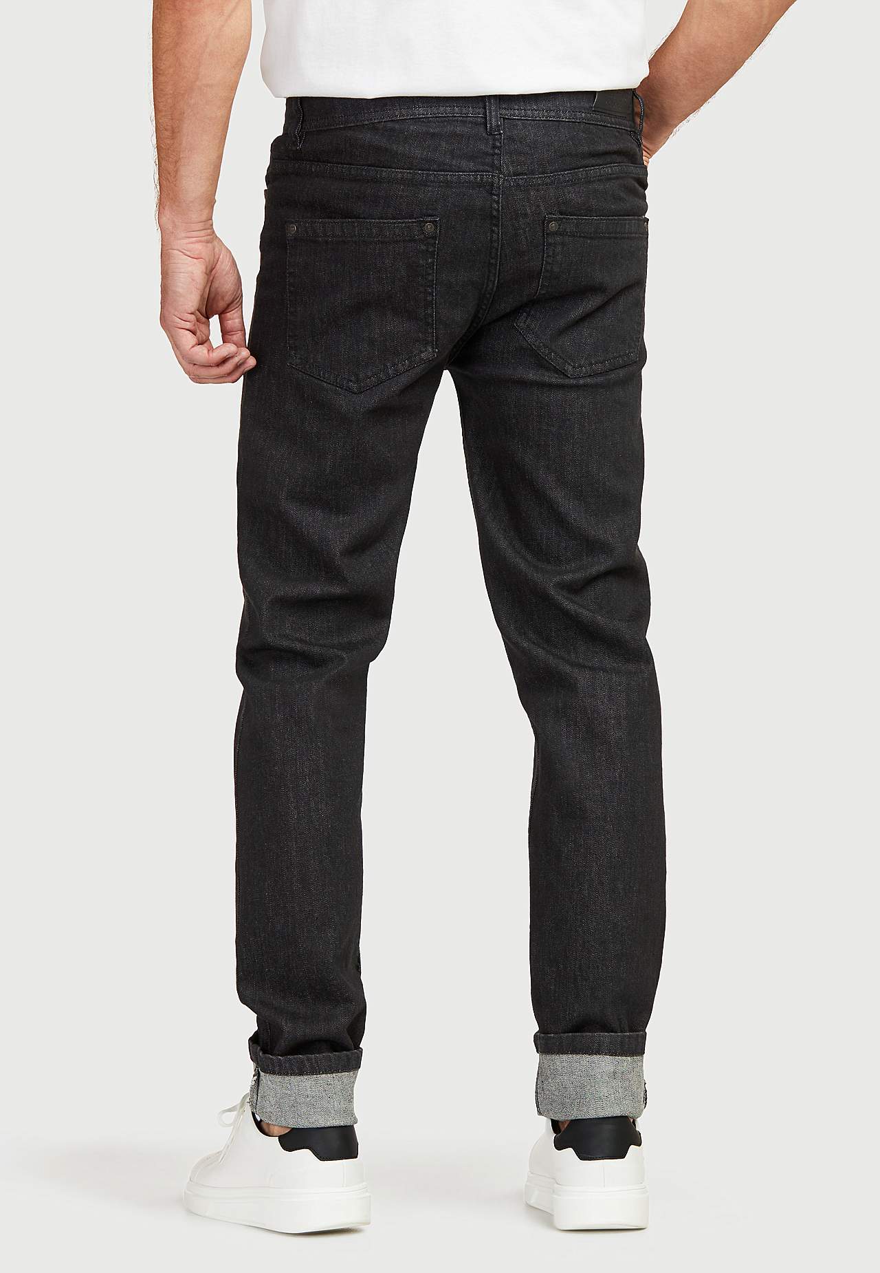 Straight jeans with stretch
