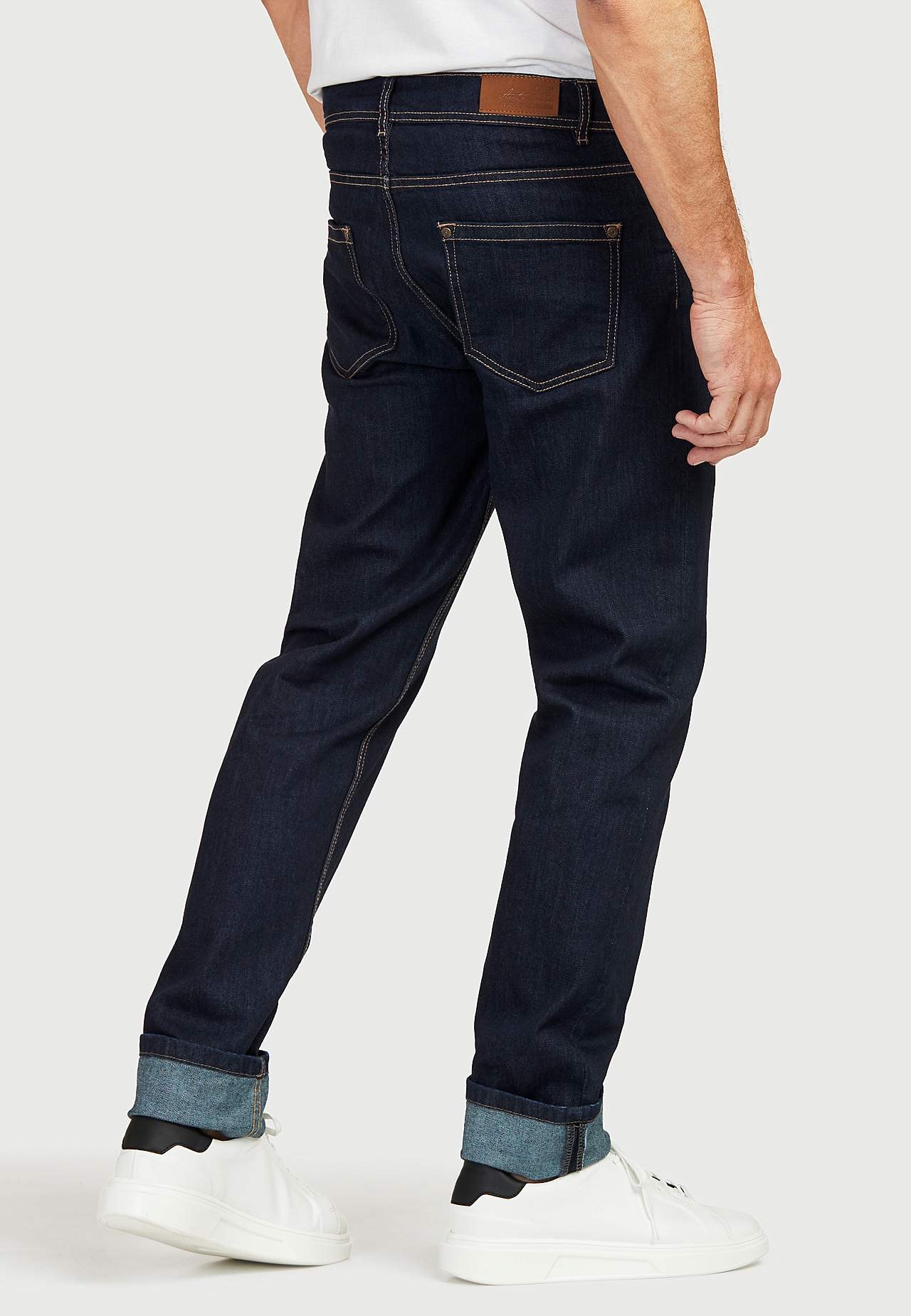 Straight jeans with stretch
