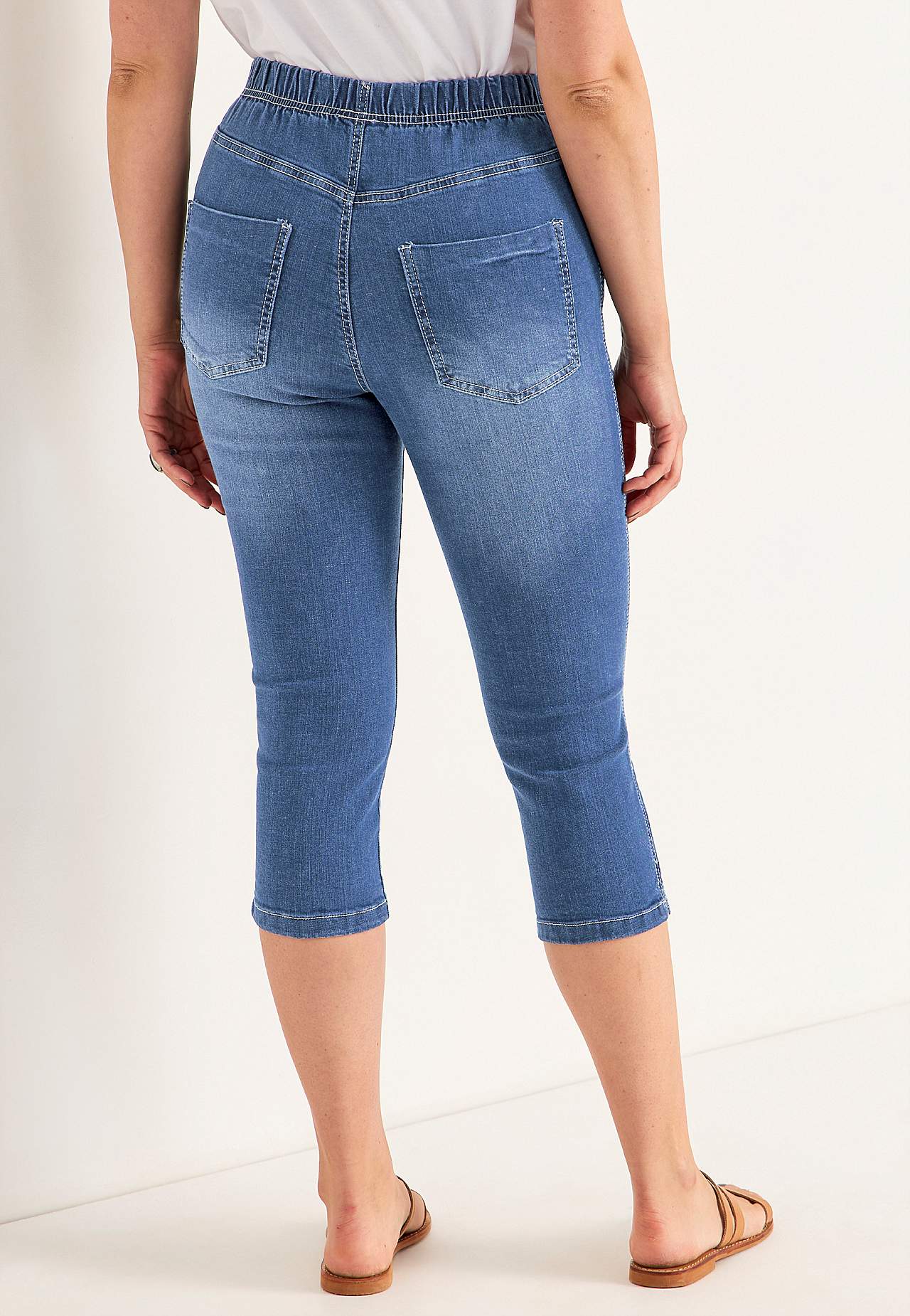 Comfortable capri trousers Caroline