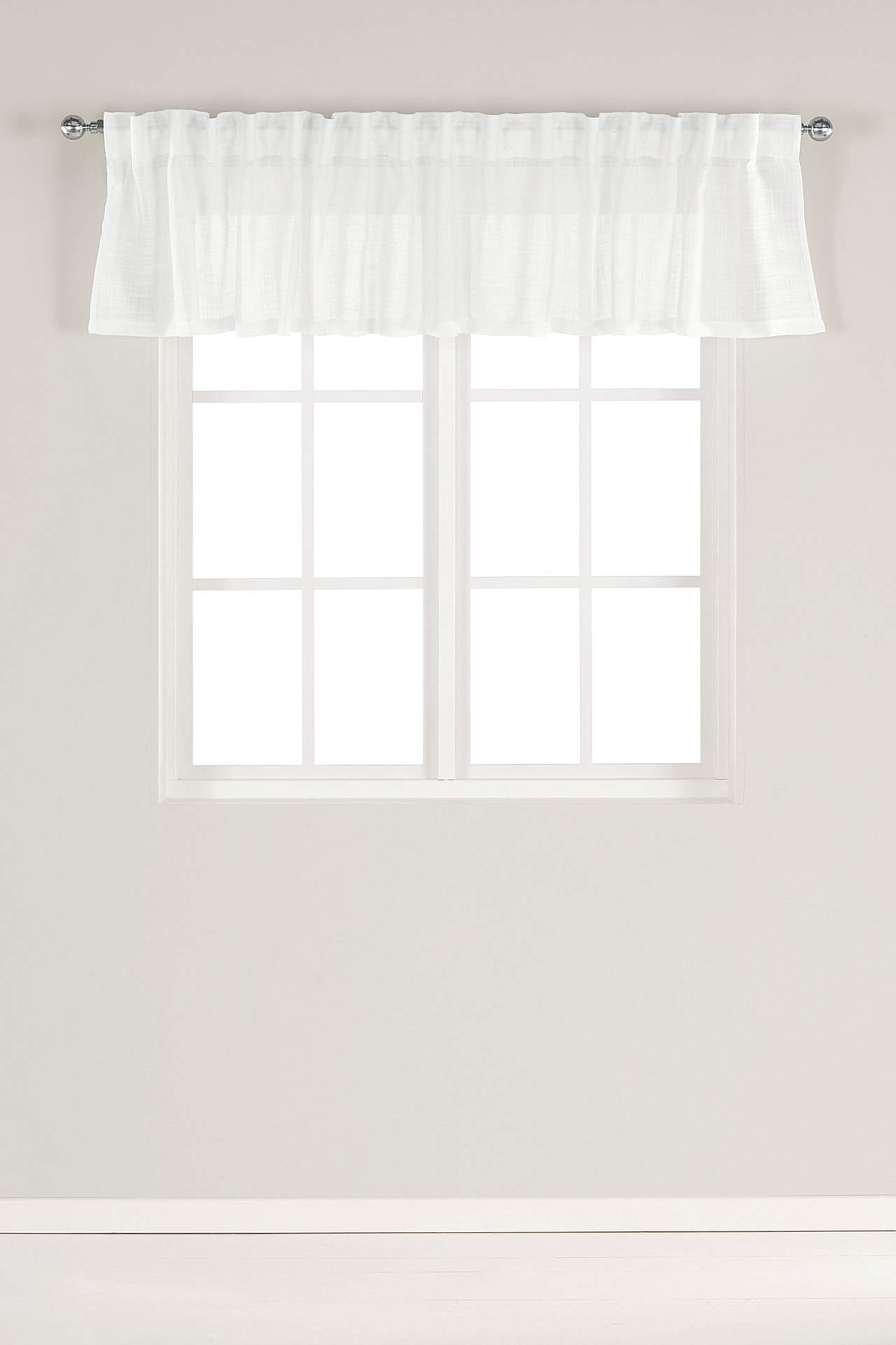 Unicoloured multi length tape pelmet with linen look