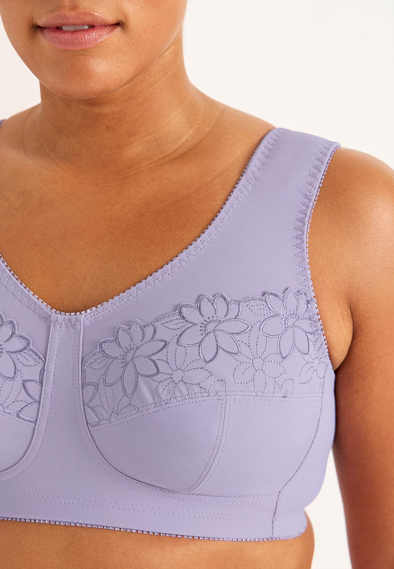 Soft bra with embroidery Lily 2-pack