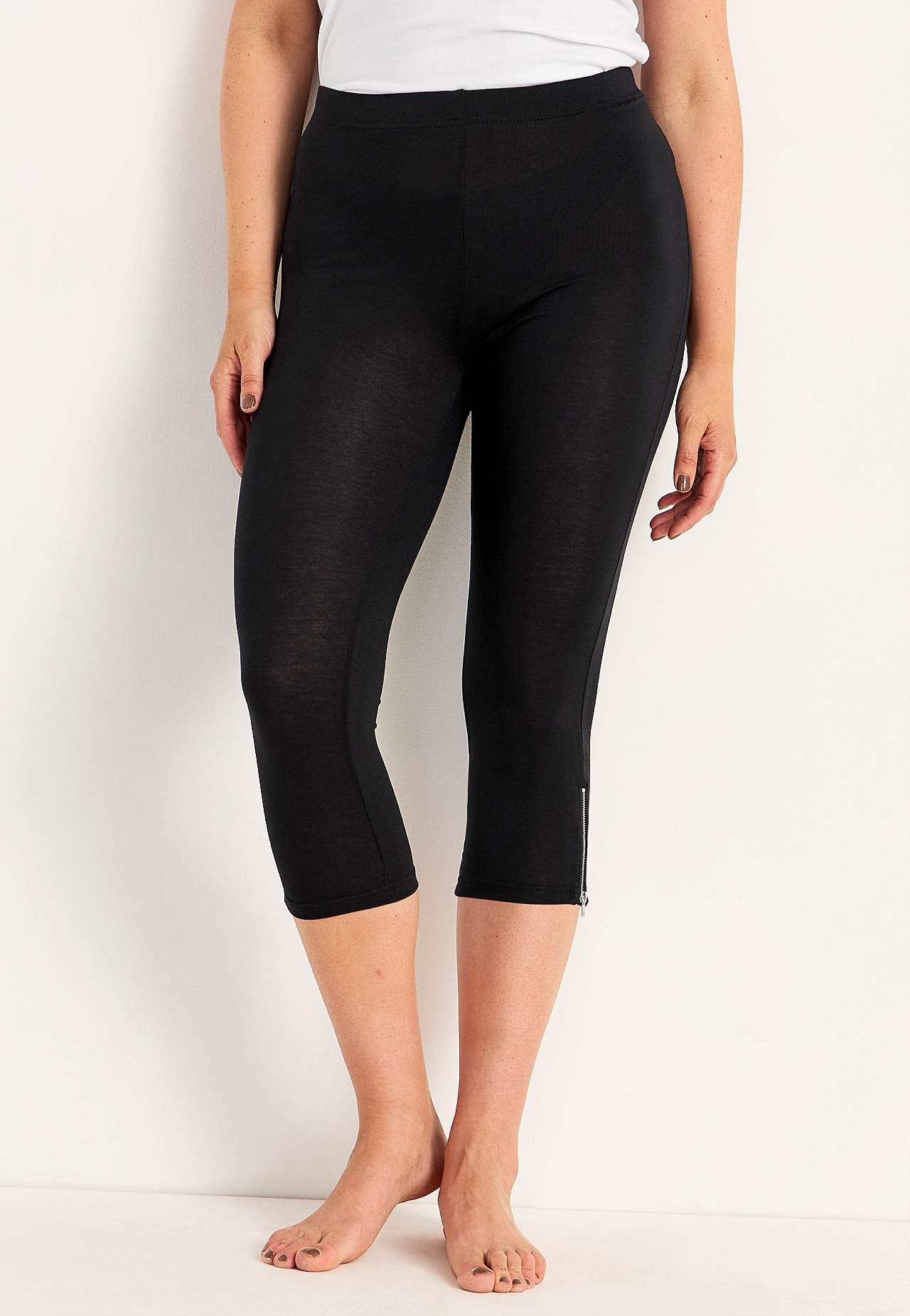 Capri leggings with zips