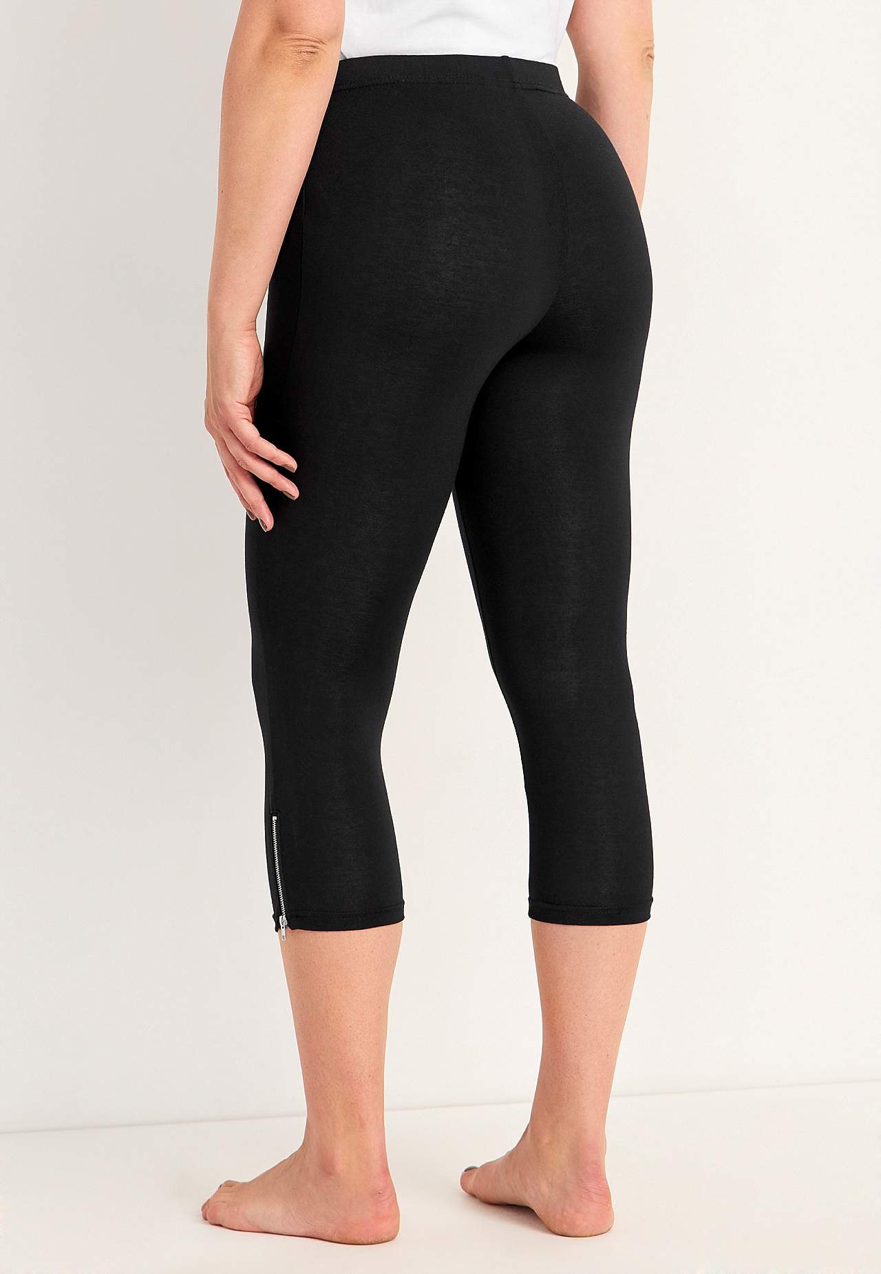 Capri leggings with zips