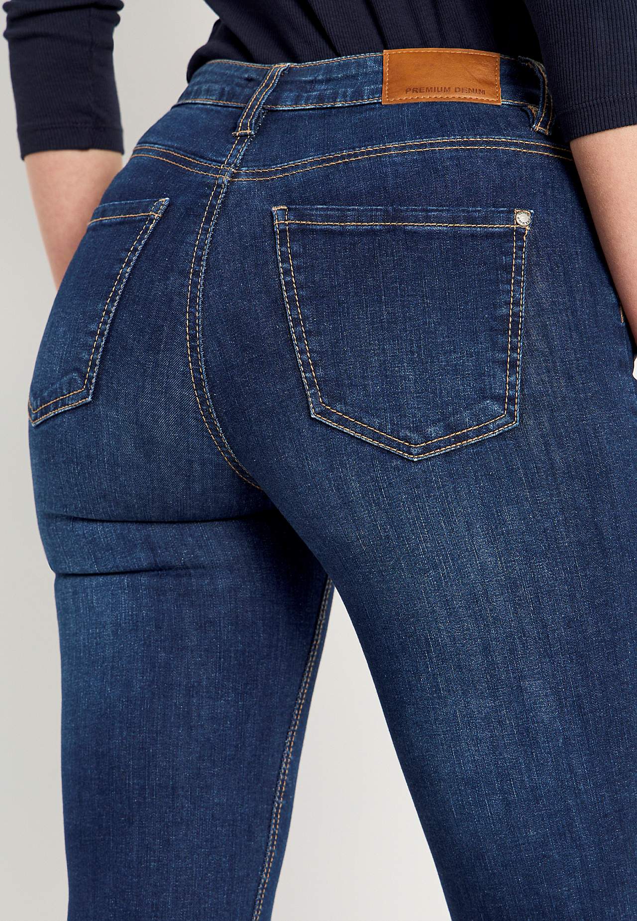 Jeans in denim with superstretch
