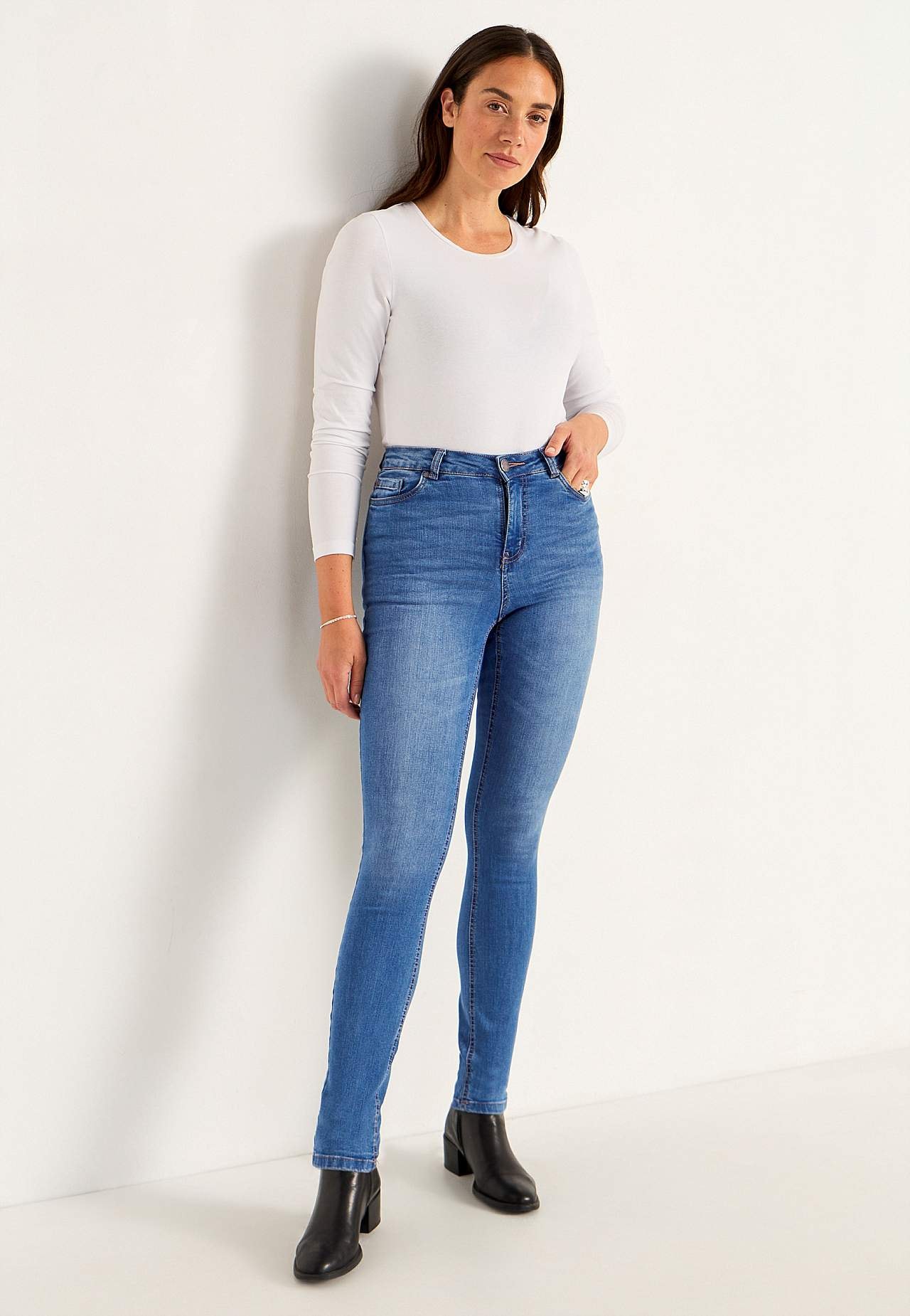 Jeans in denim with superstretch Ella