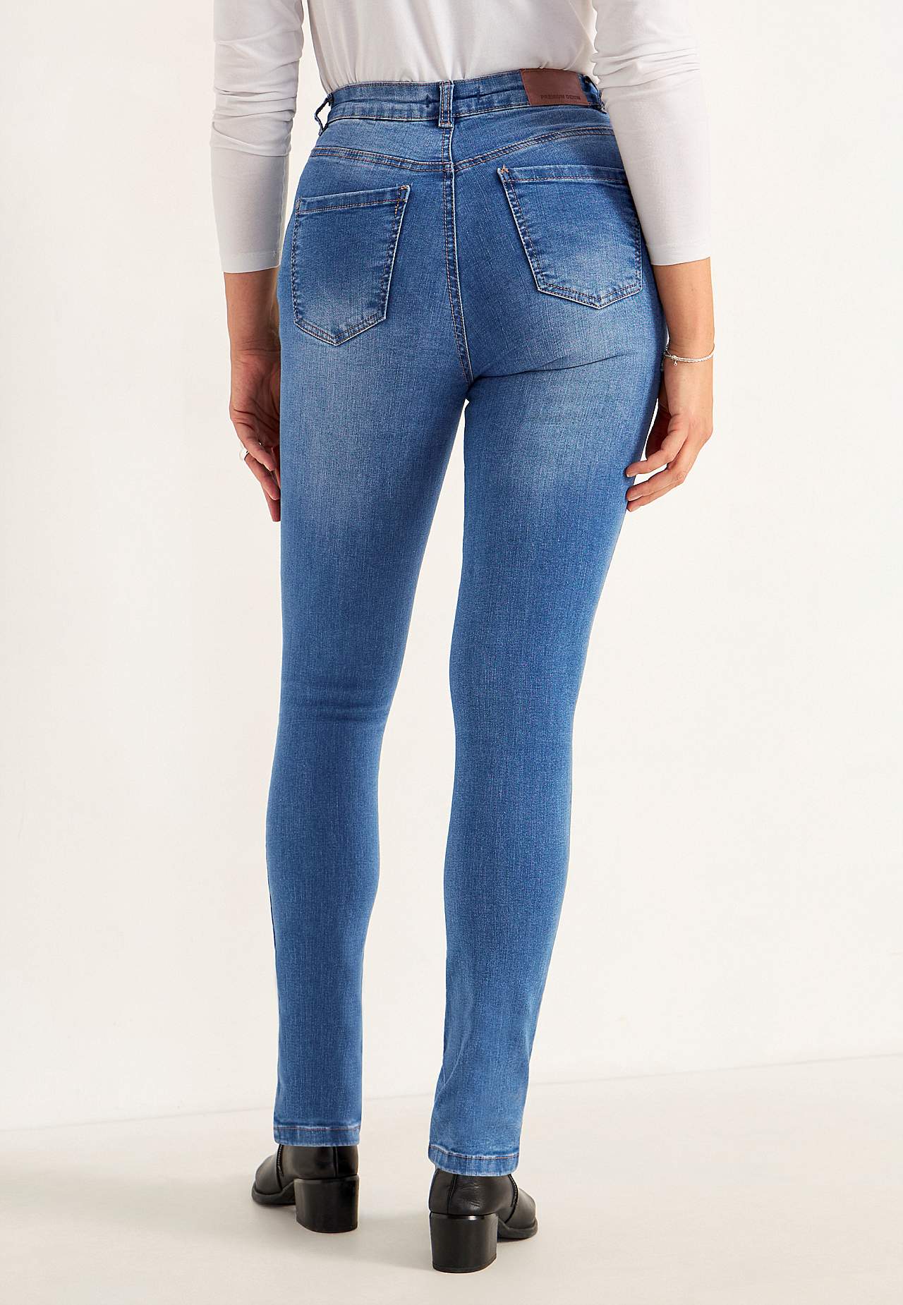 Jeans in denim with superstretch Ella