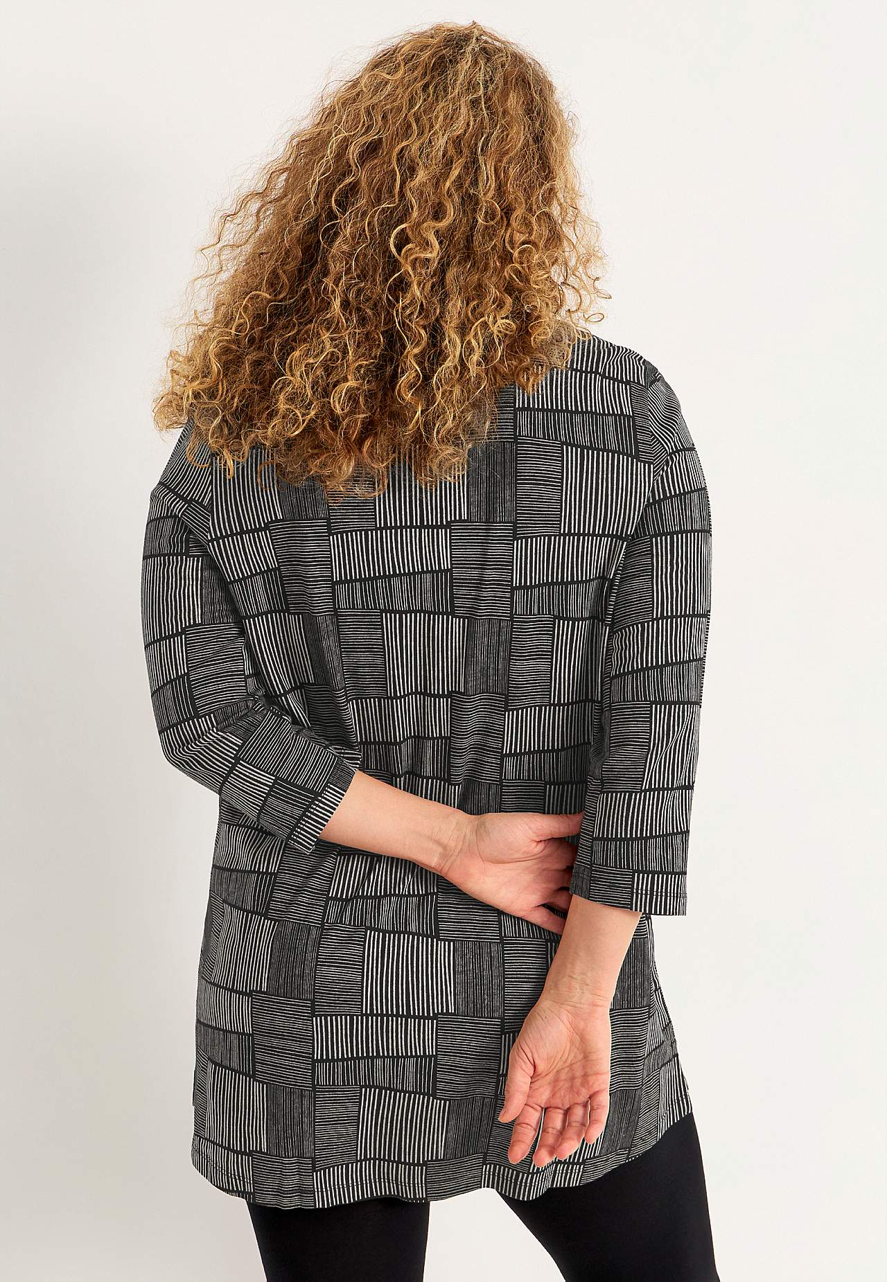 Jersey tuniq with v neckline