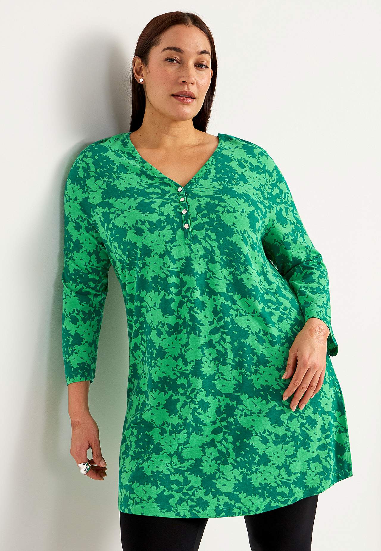 Jersey tuniq with v neckline