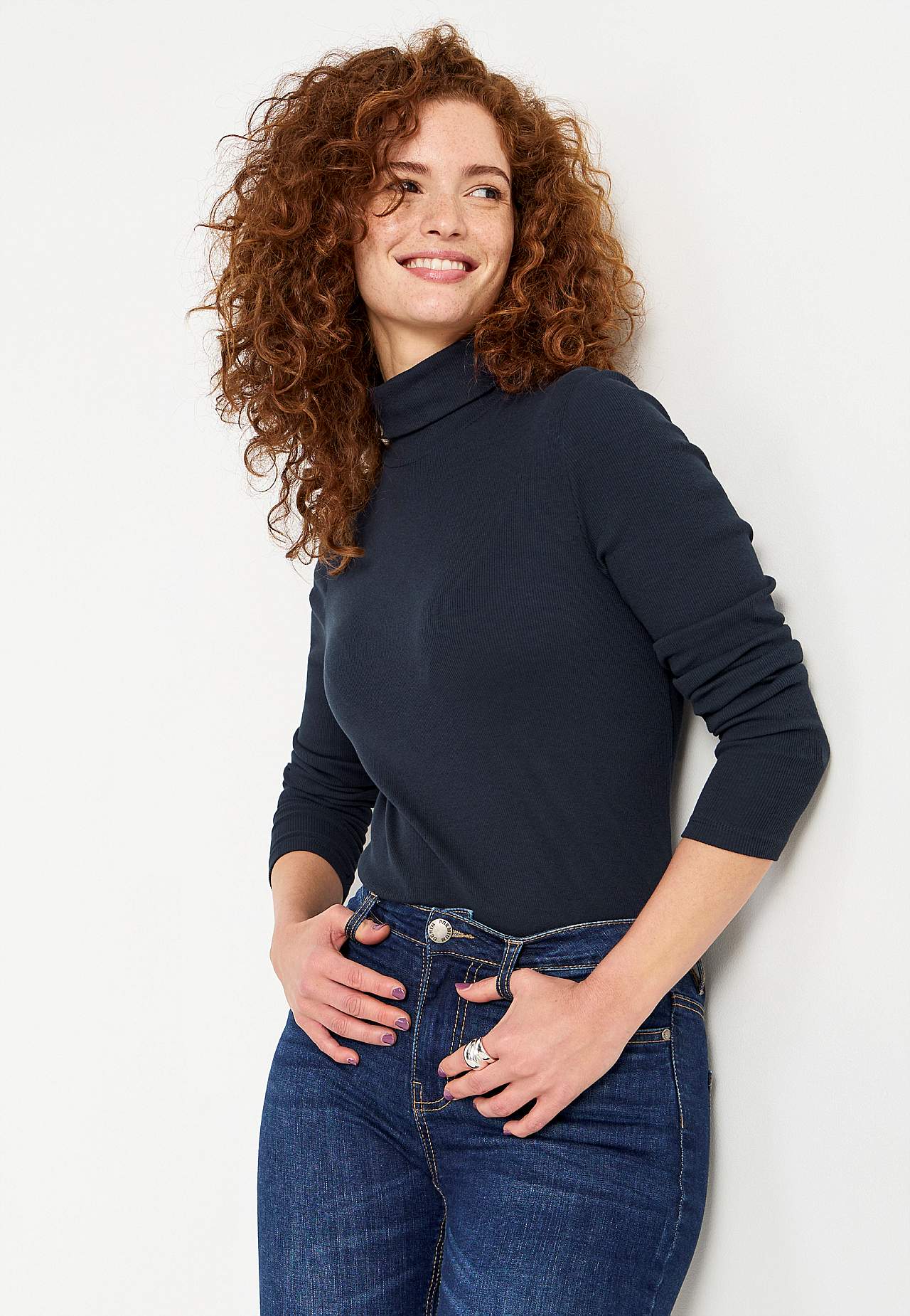 Ribbed roll-neck in organic cotton