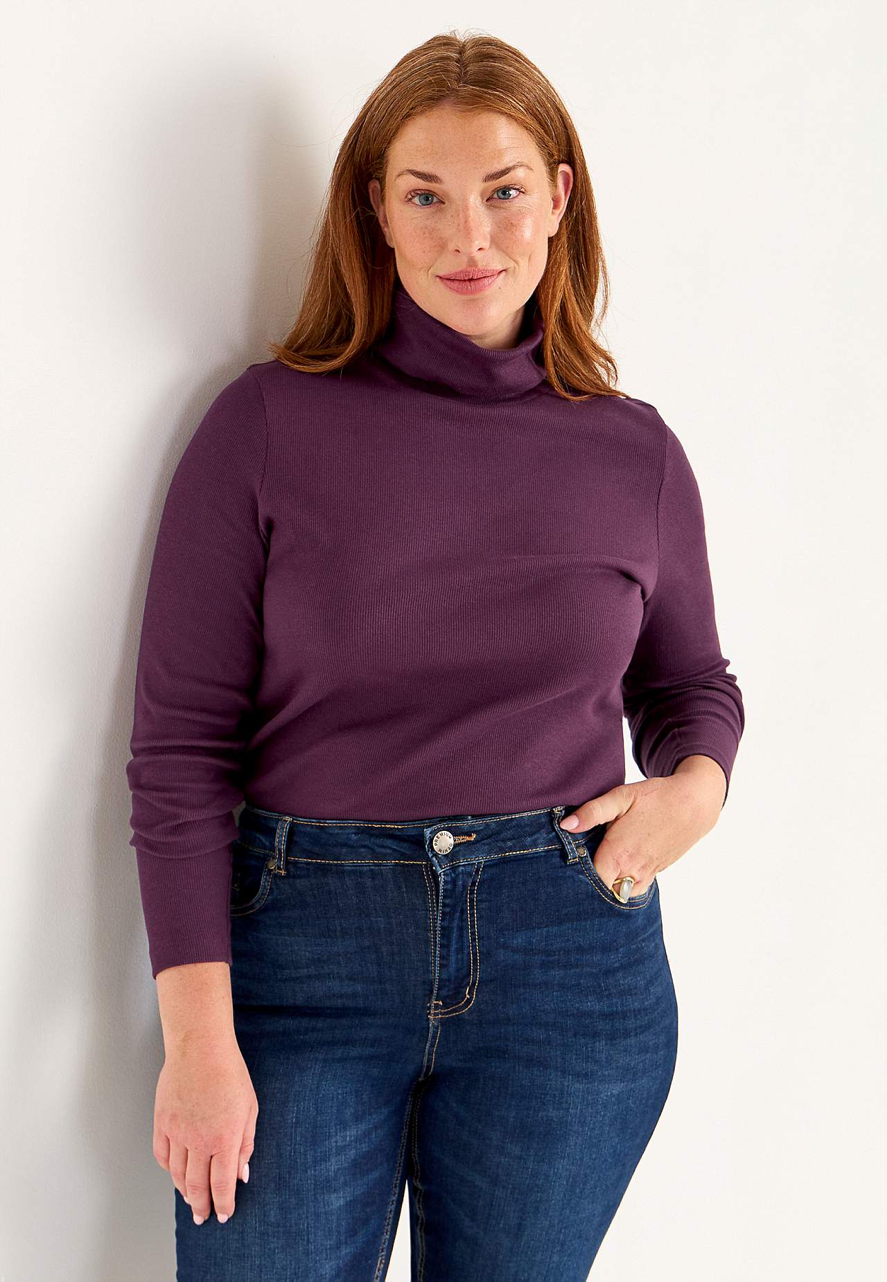 Ribbed roll-neck in organic cotton