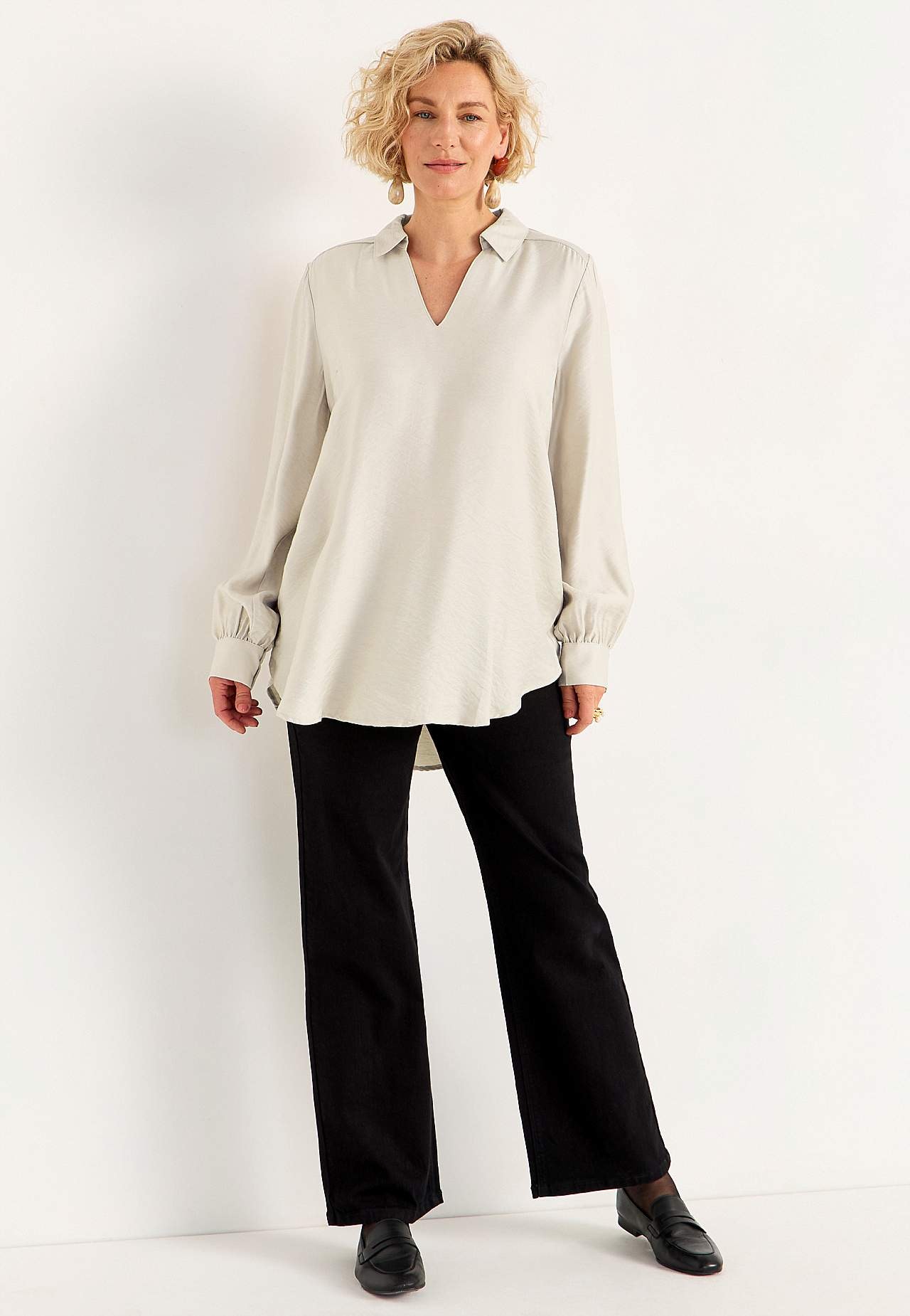 Long-sleeved, woven tunic